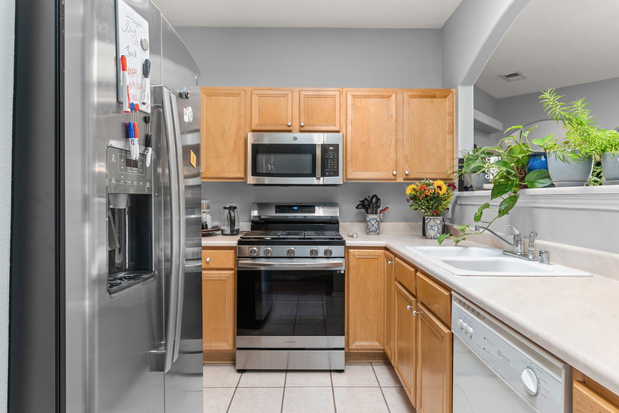 1509 Ocean Breeze Drive NE