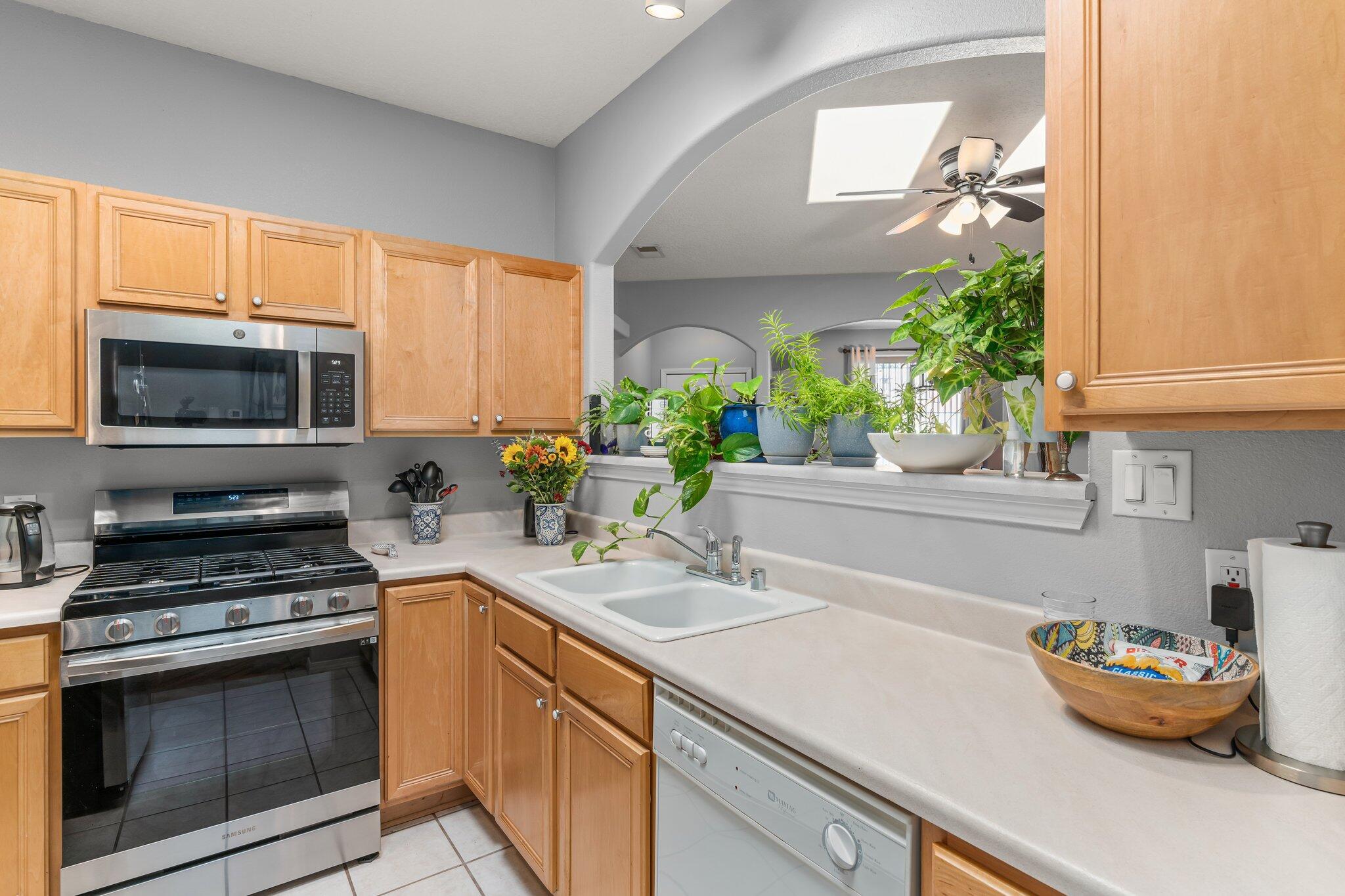 1509 Ocean Breeze Drive NE