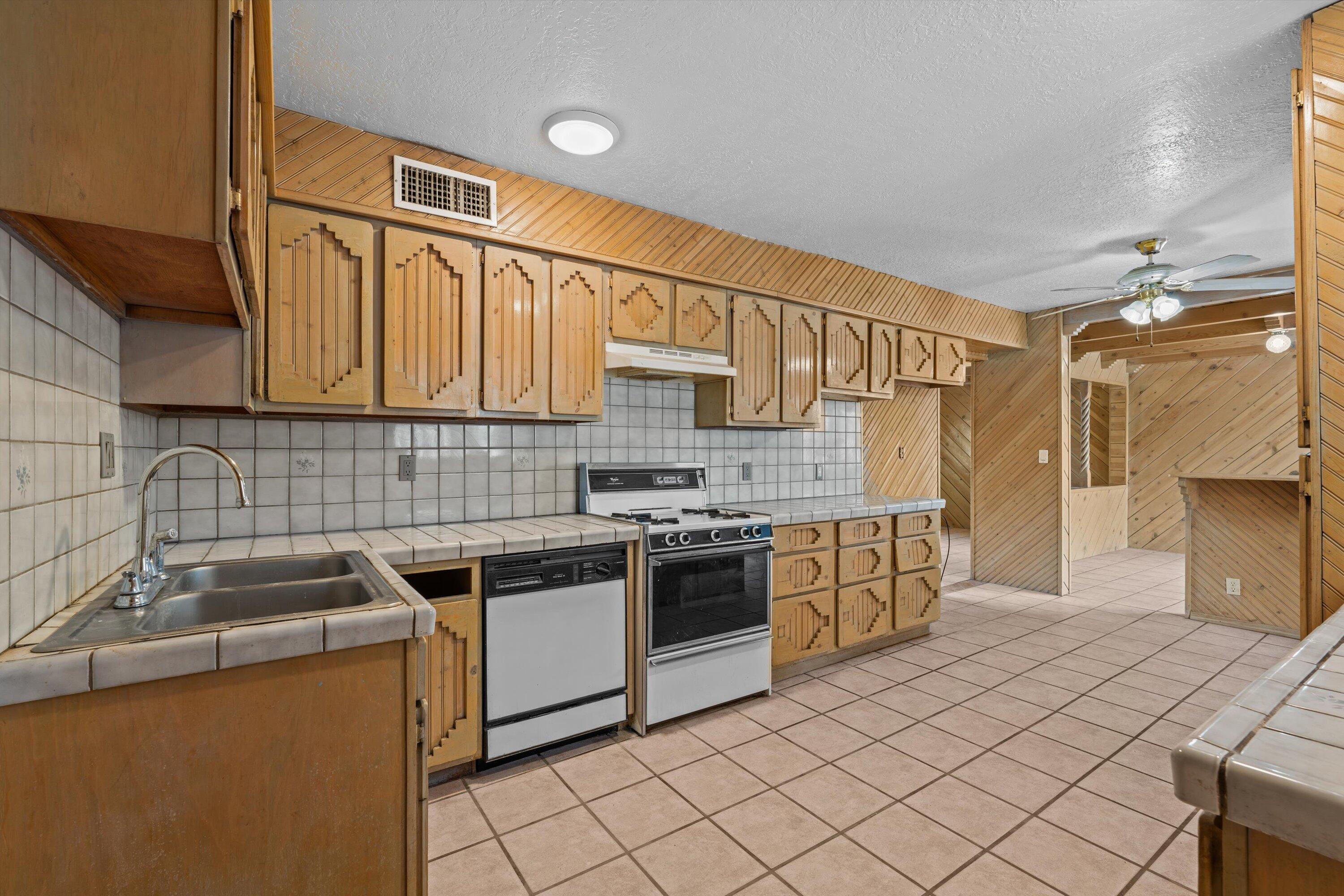 4929 Olympia Road NW