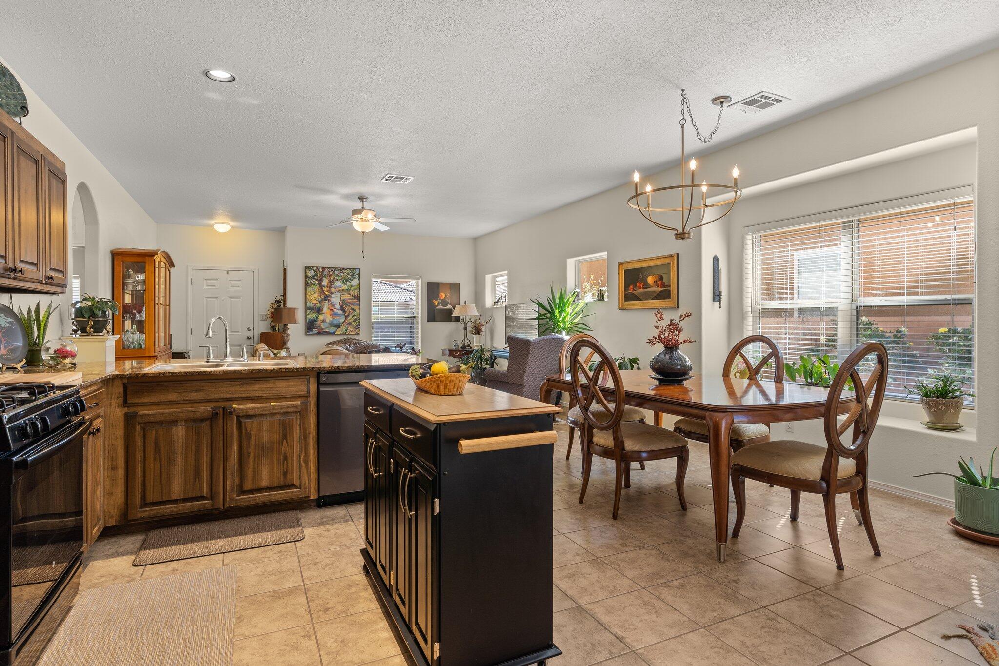 859 Palo Duro Drive NE