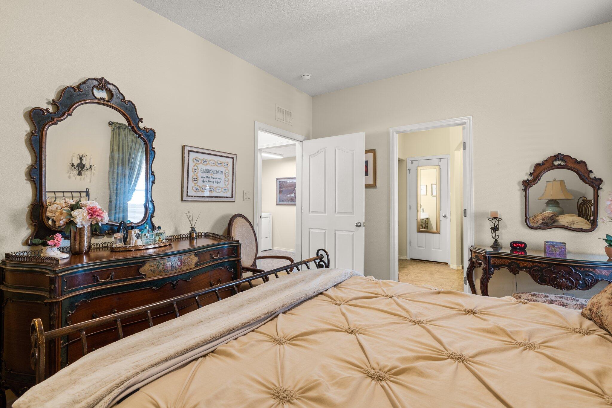 859 Palo Duro Drive NE