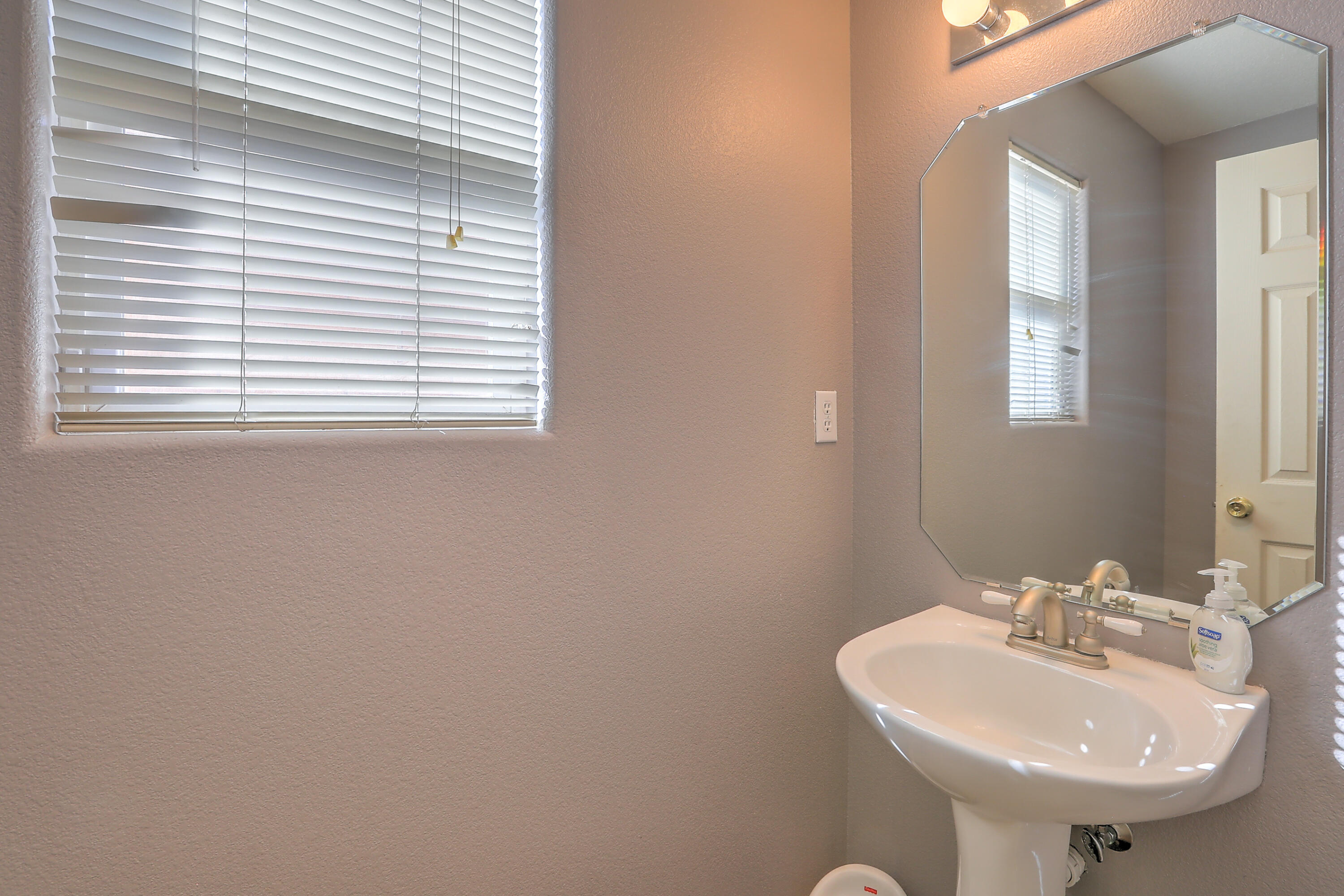 7509 Snowy Egret Place NW