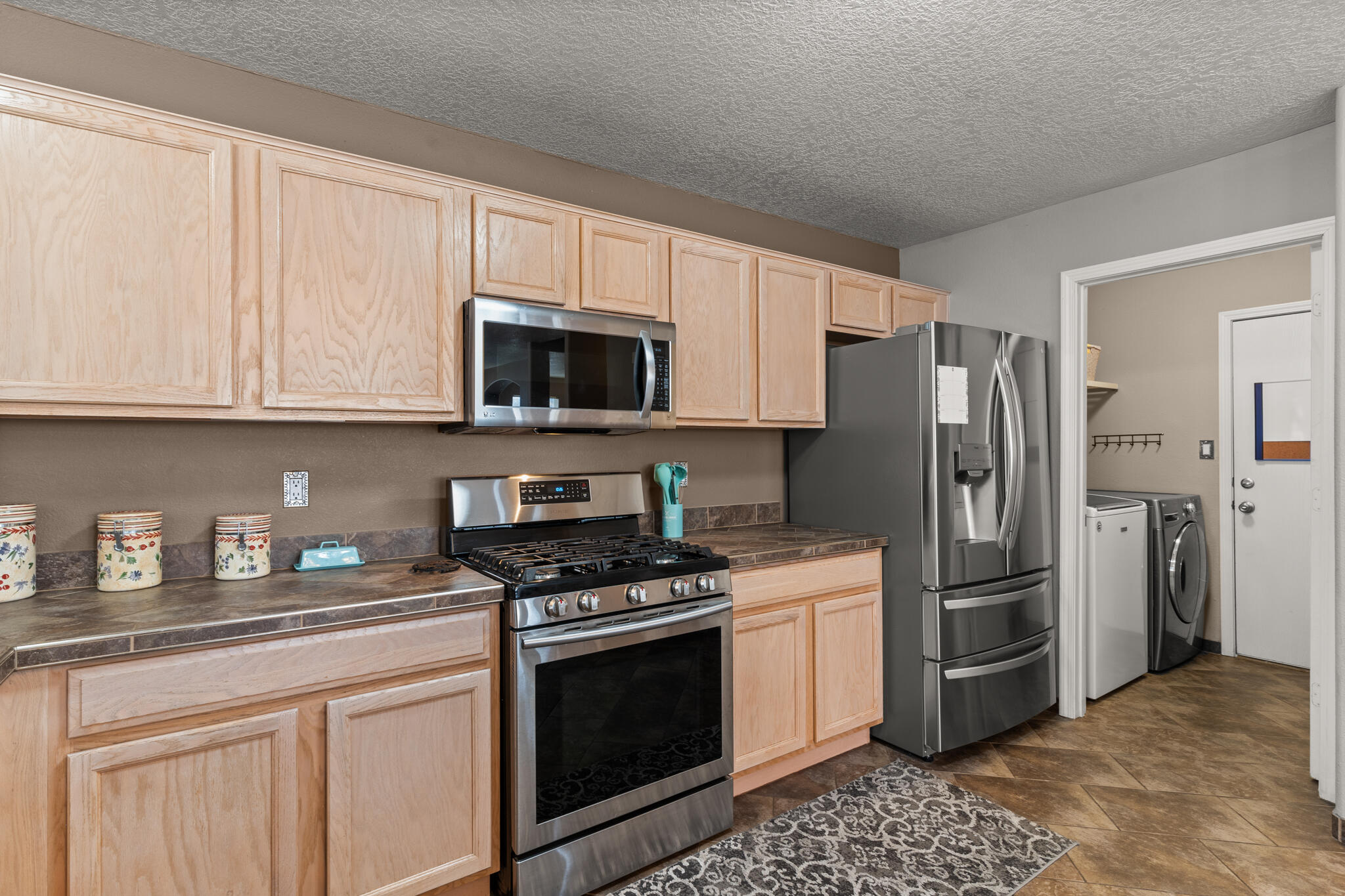 10523 Trieste Court NW