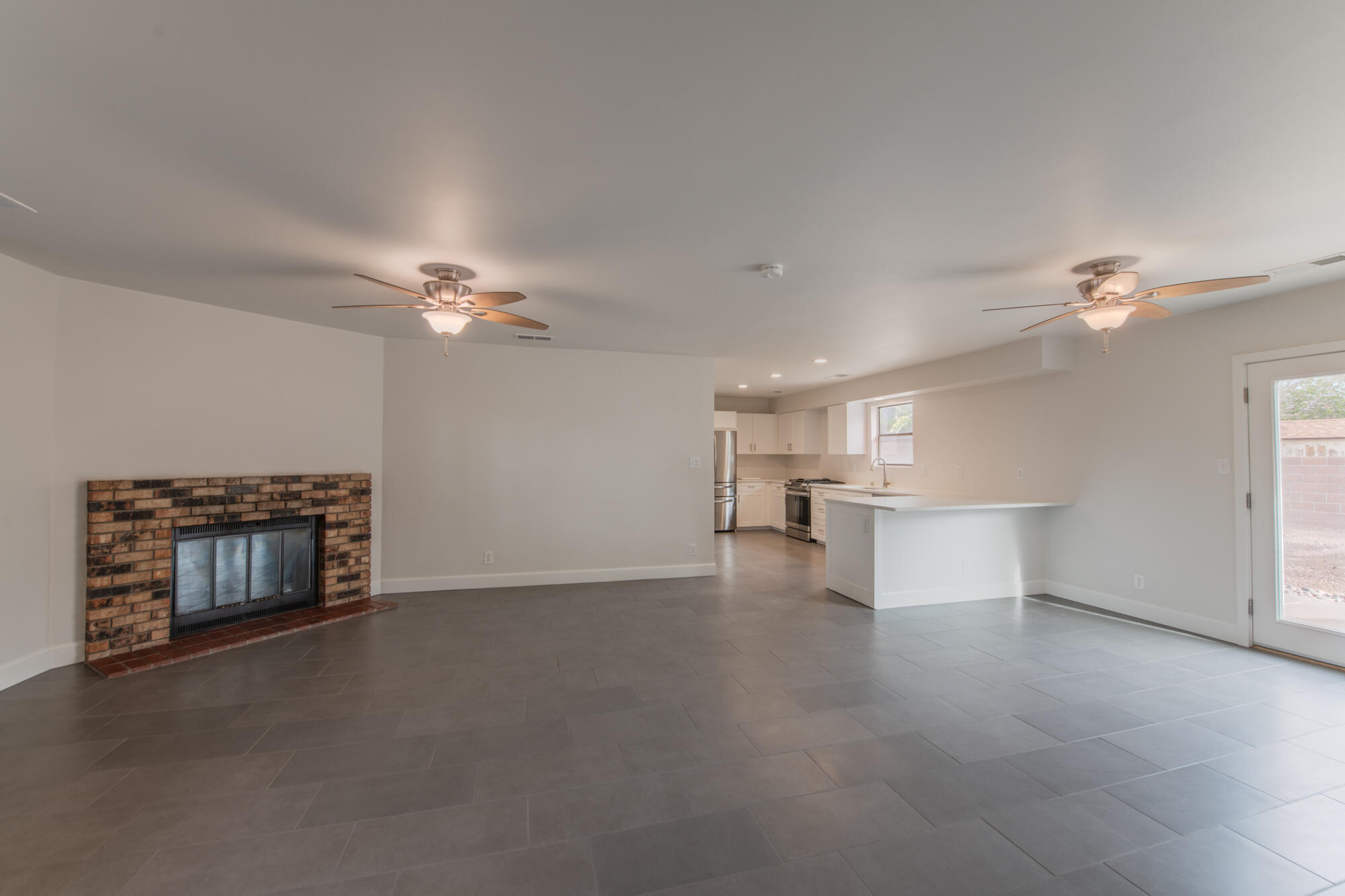 870 Tarpon Avenue SE