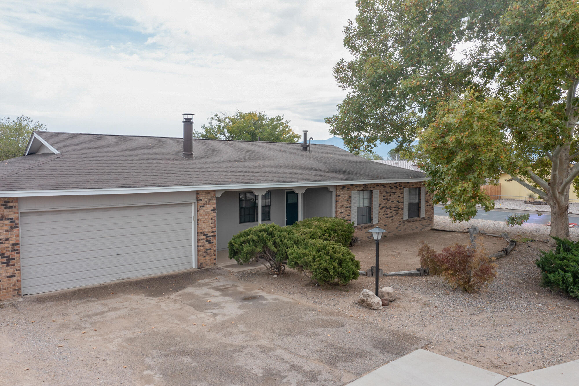 870 Tarpon Avenue SE