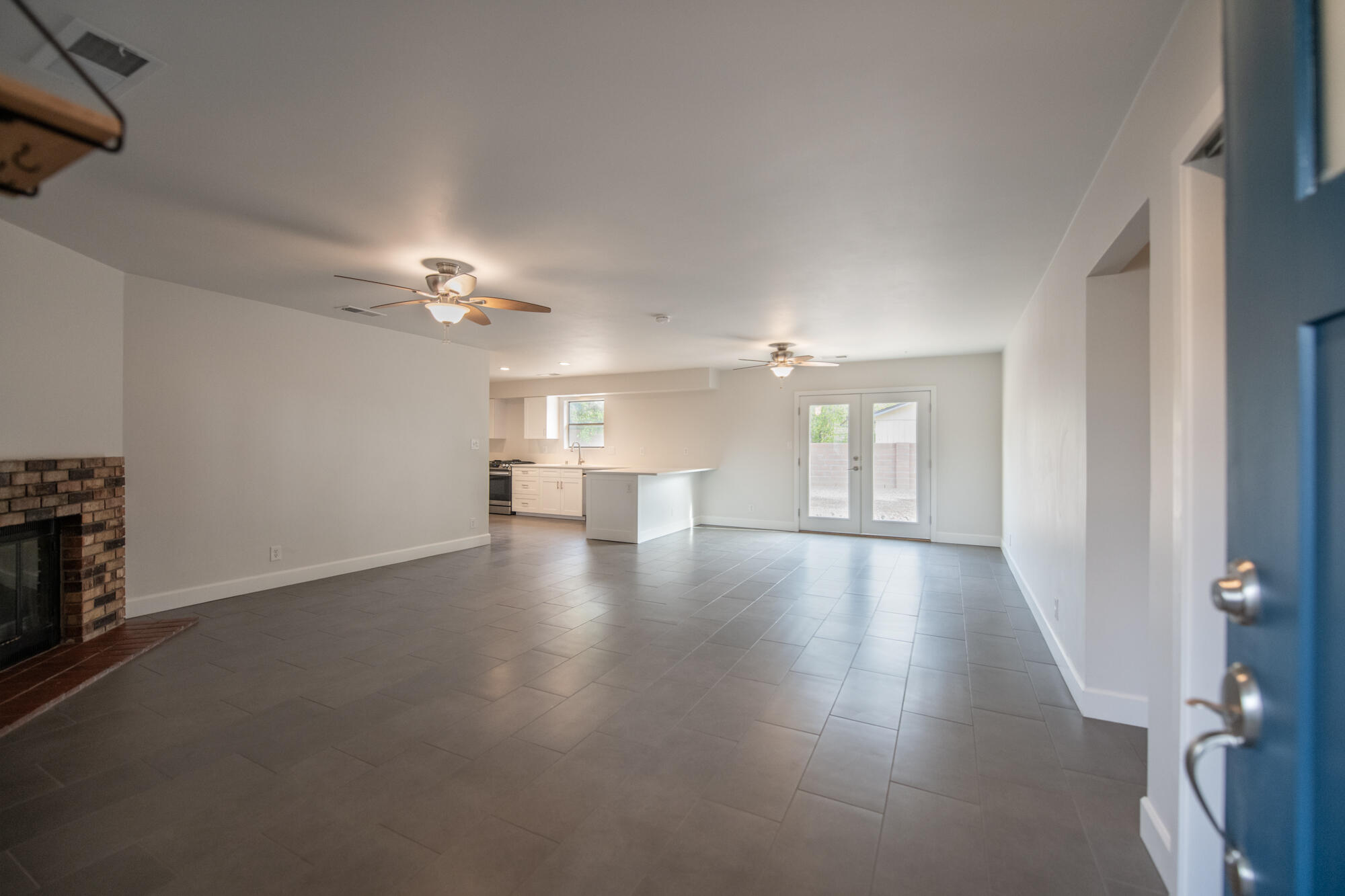 870 Tarpon Avenue SE