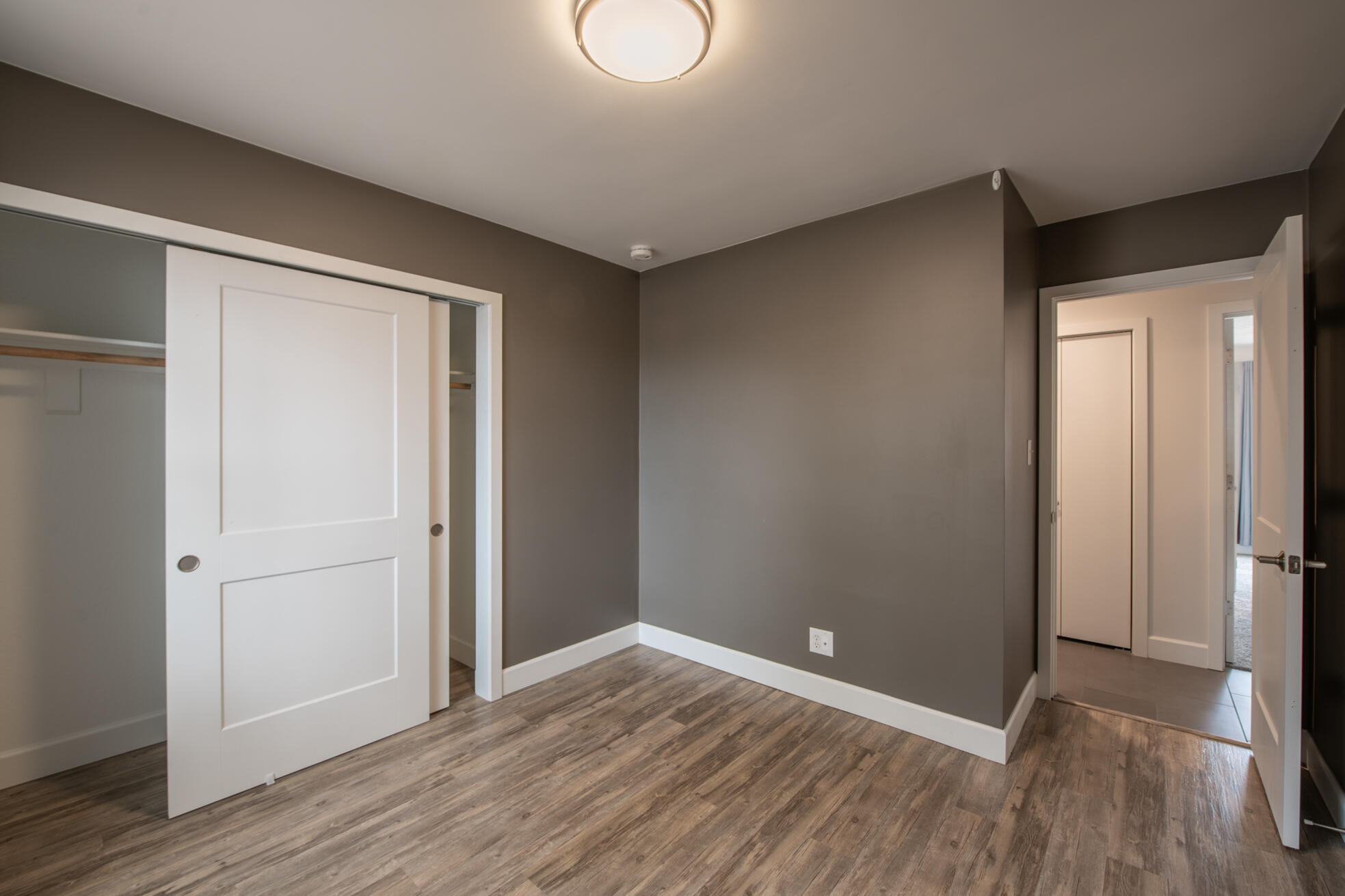 870 Tarpon Avenue SE