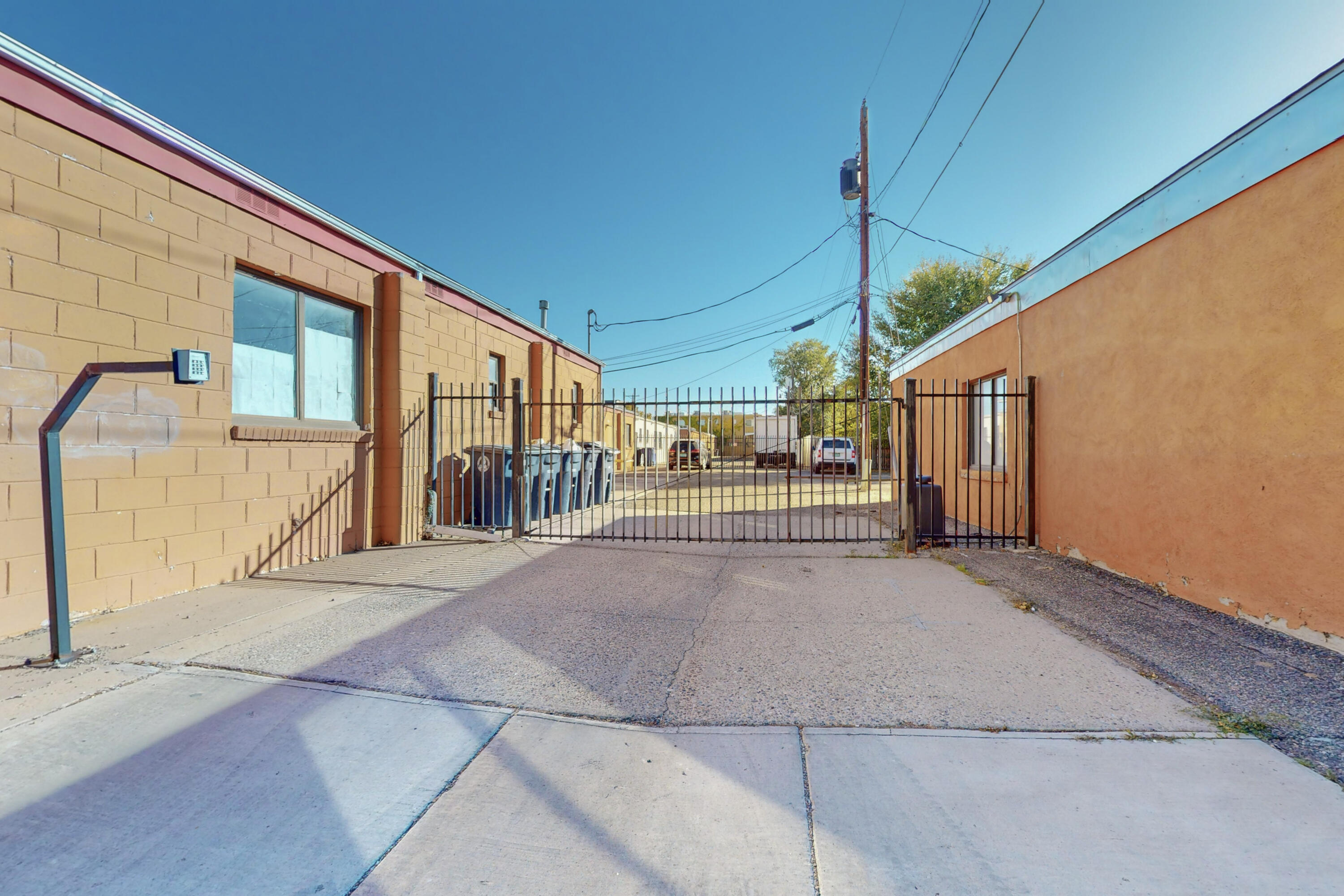 302 Val Verde Drive SE C