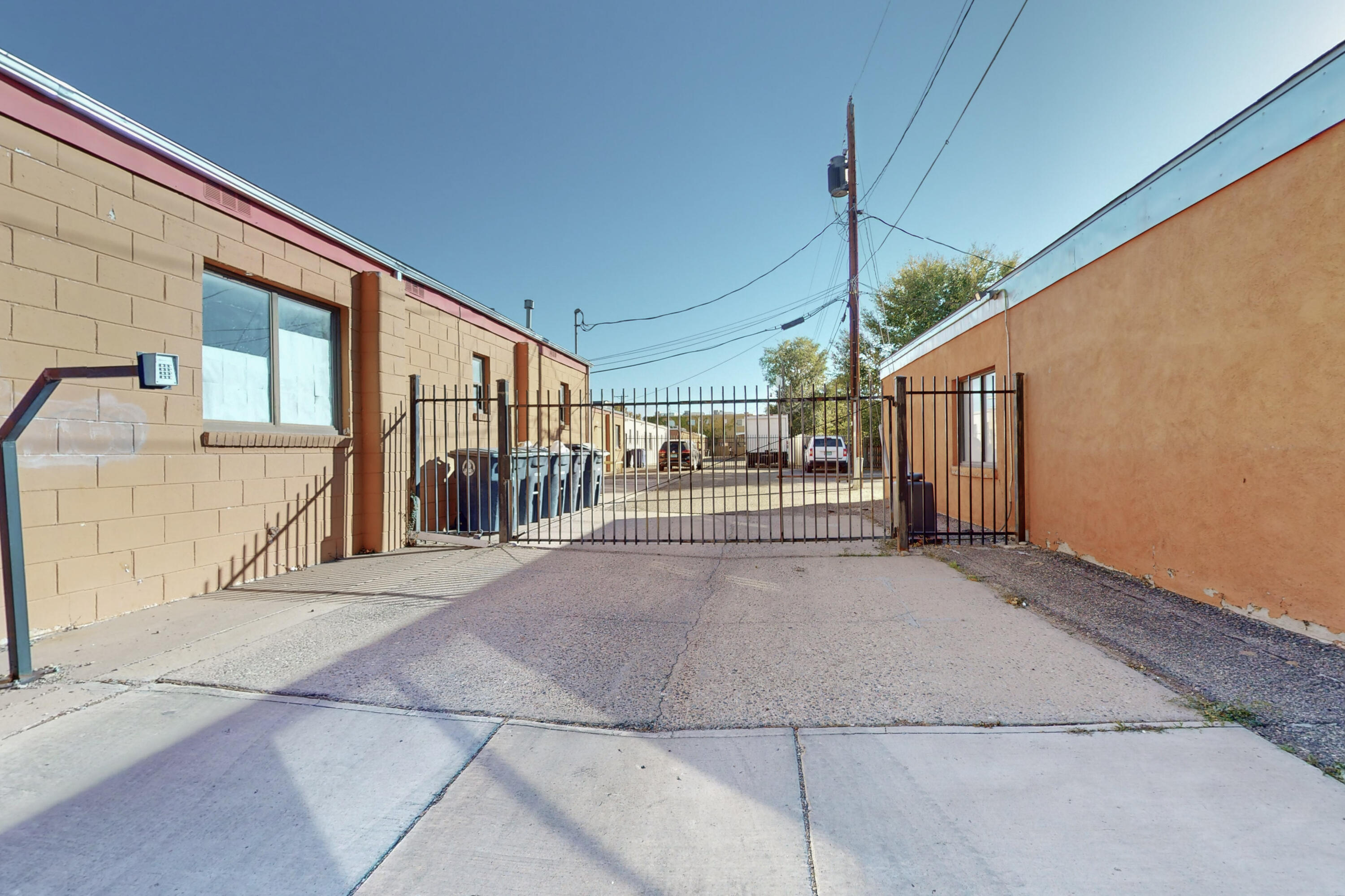 302 Val Verde Drive SE D