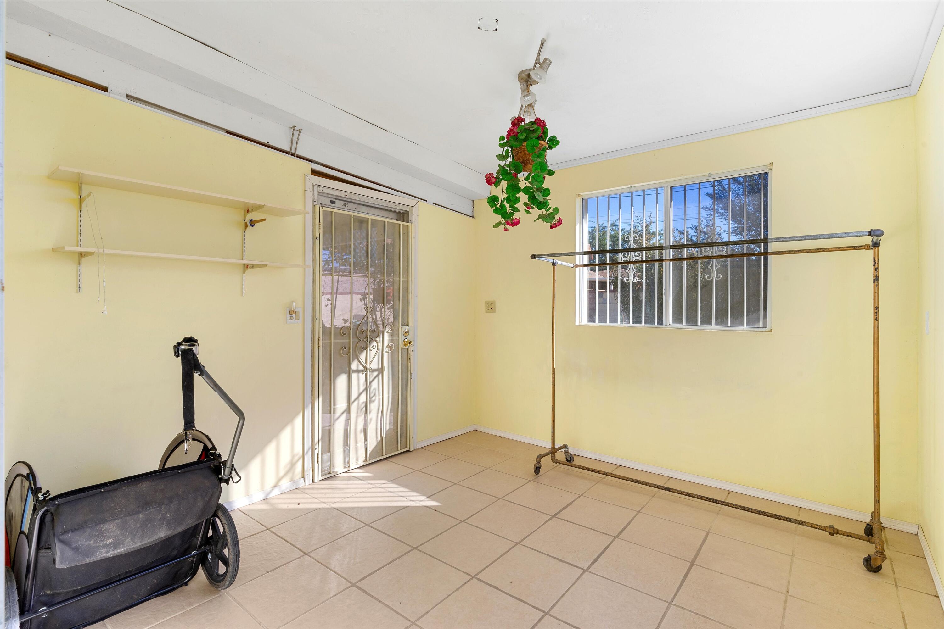 1120 Indiana Street SE