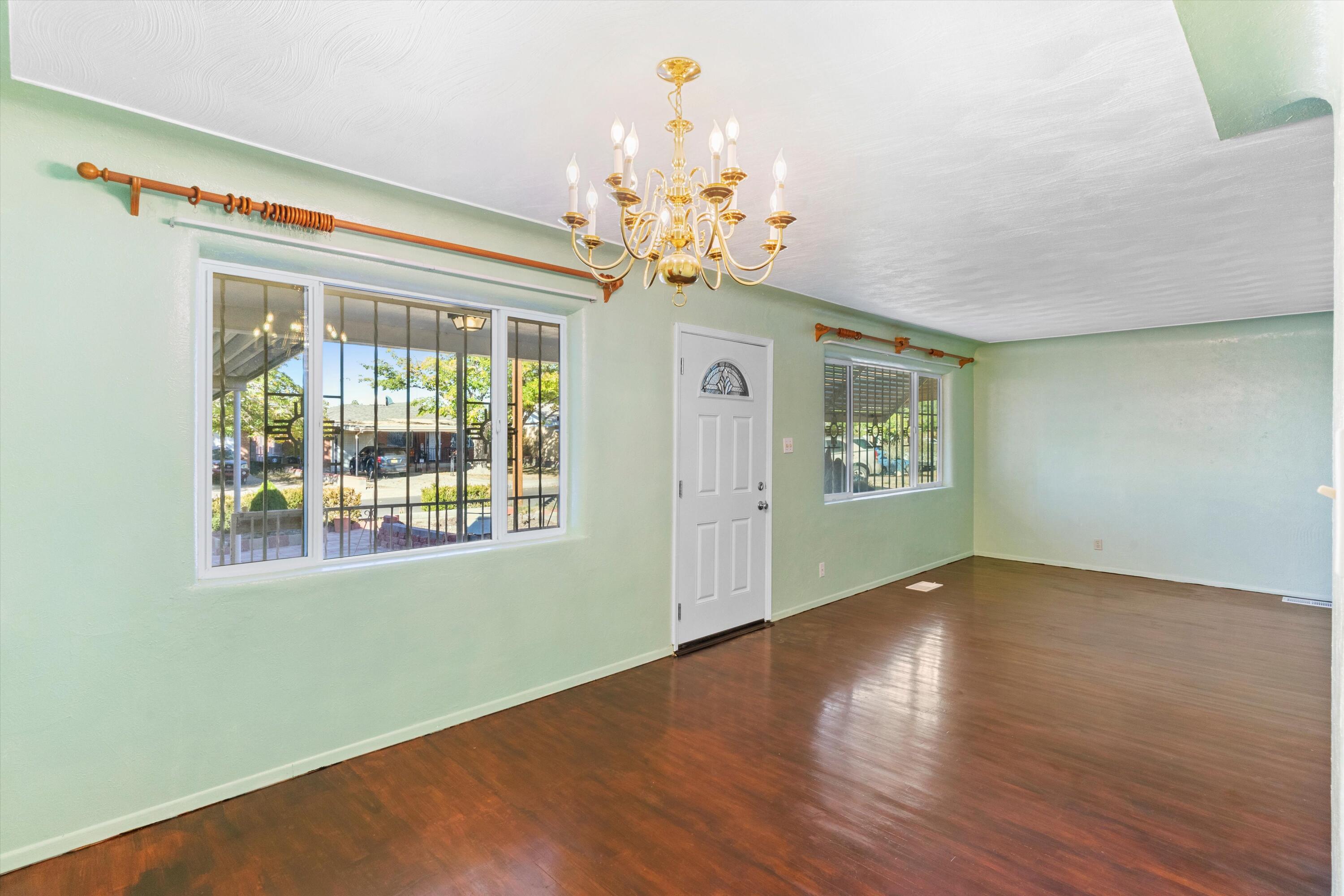 1120 Indiana Street SE