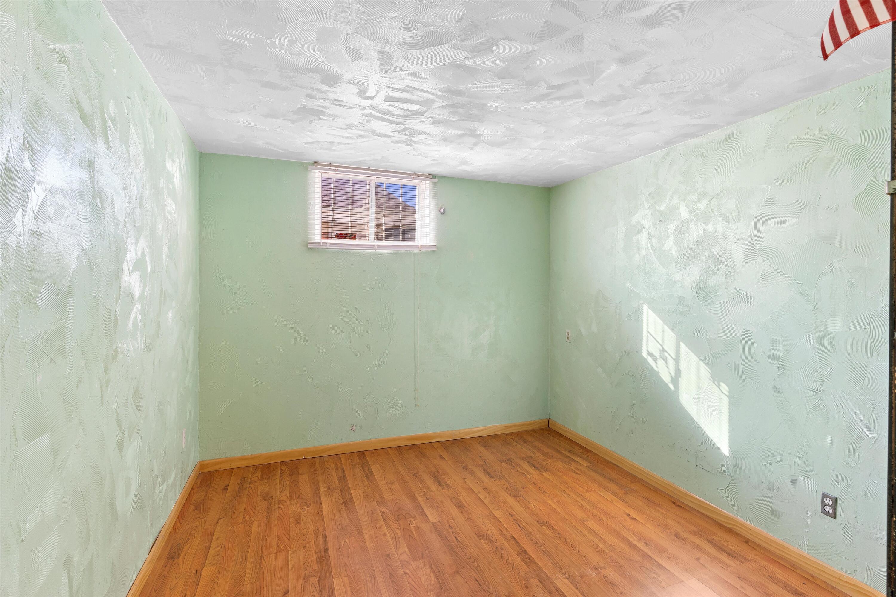 1120 Indiana Street SE