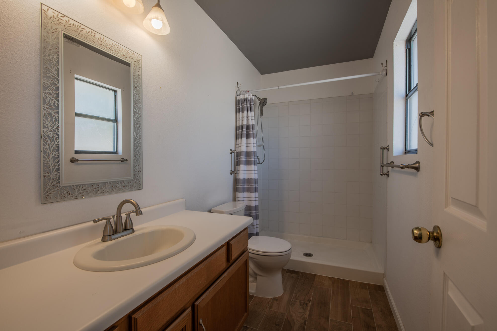 1945 Roanoke Drive NE