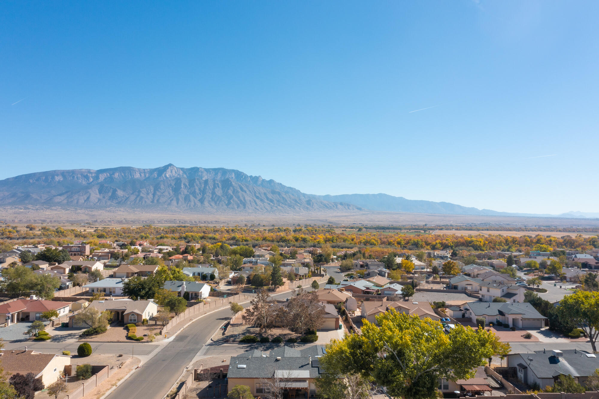 1945 Roanoke Drive NE