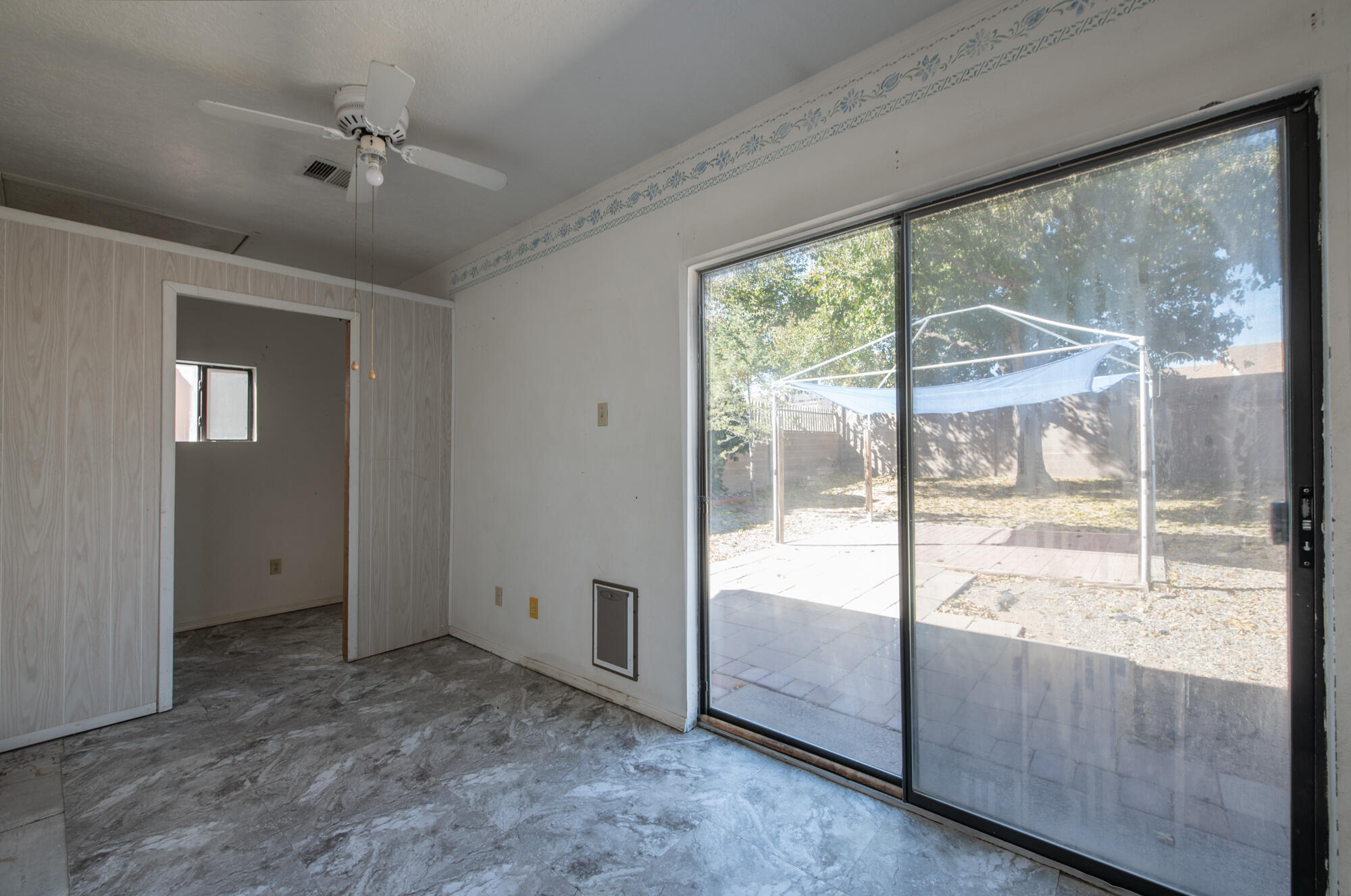 1945 Roanoke Drive NE