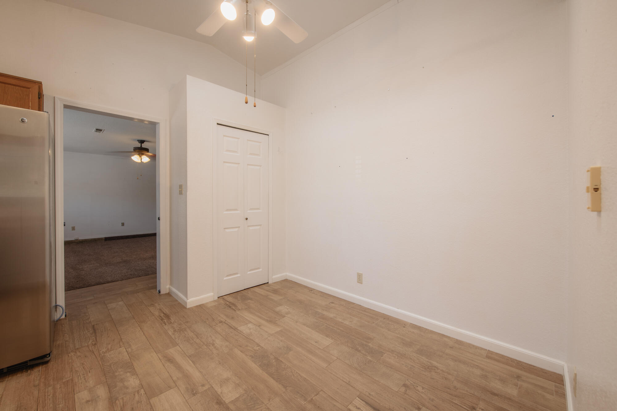 1945 Roanoke Drive NE