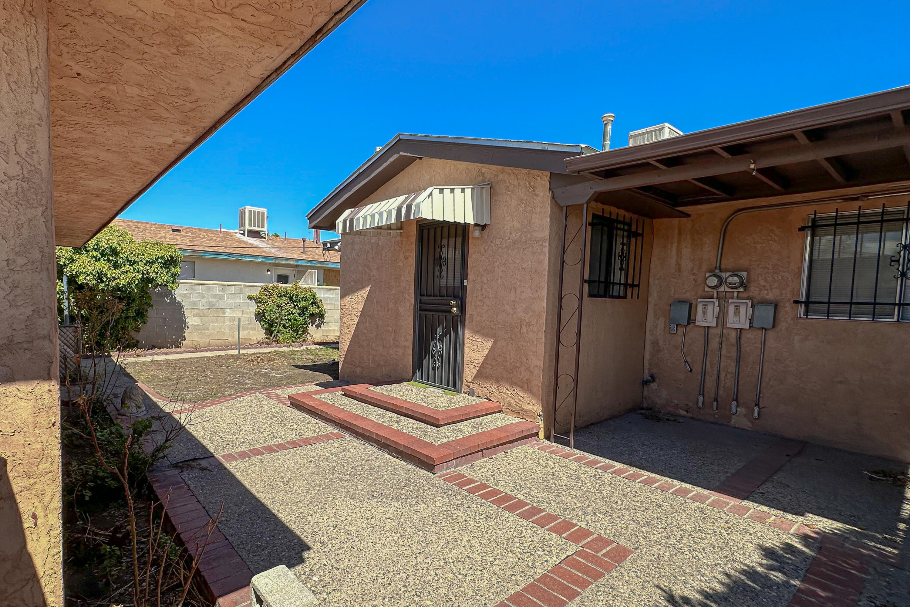 445 California Street SE