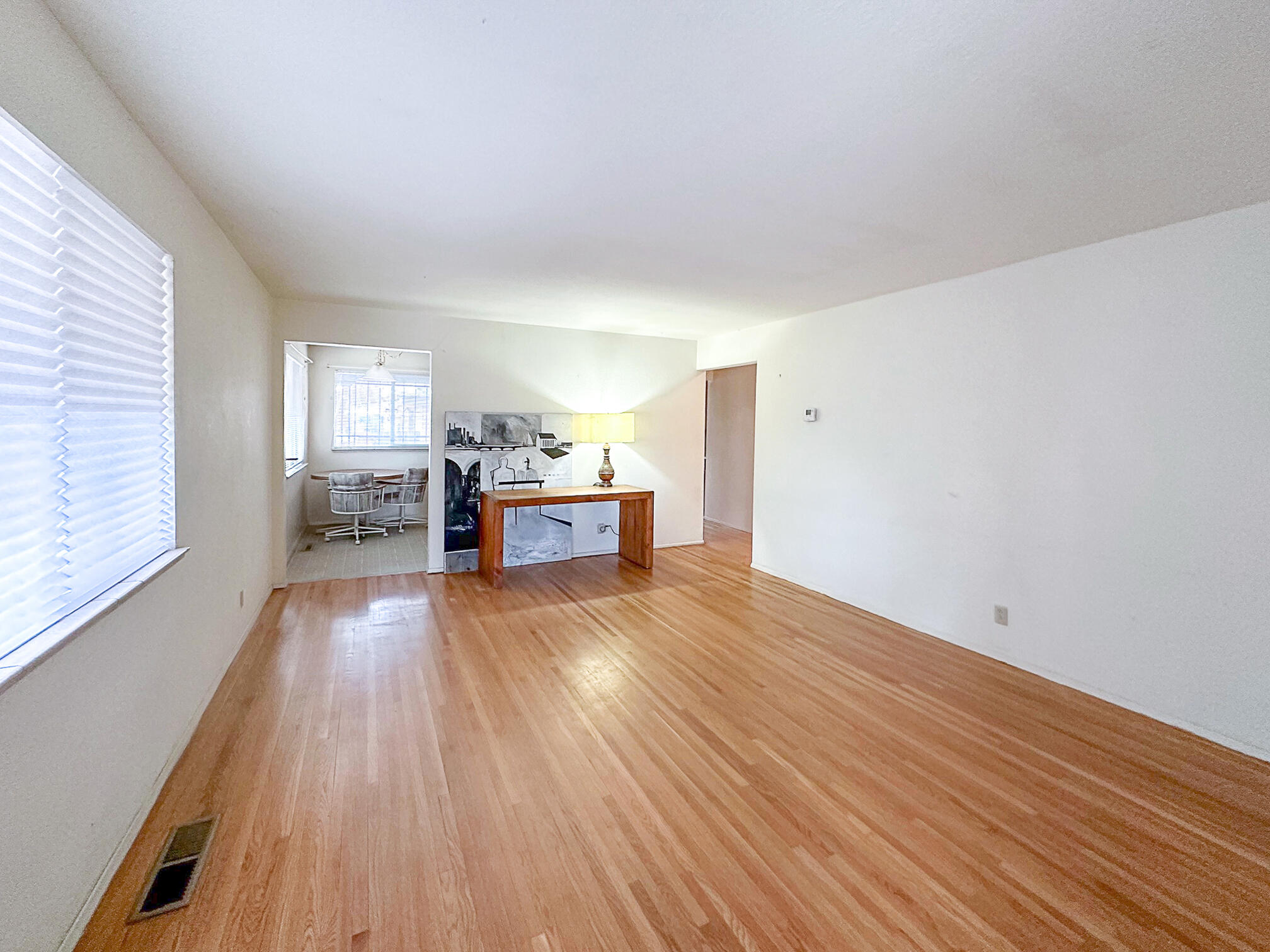 445 California Street SE