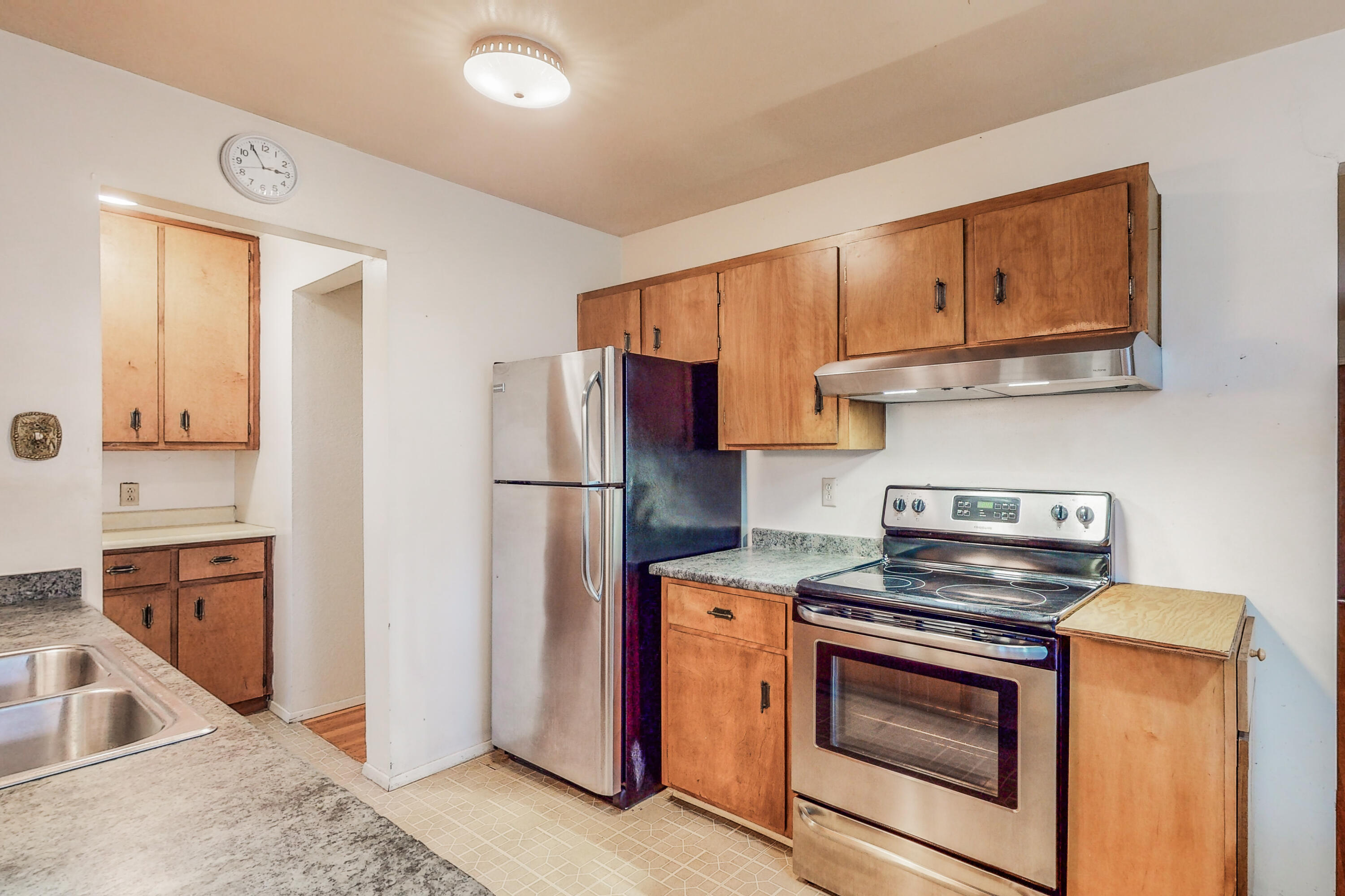 445 California Street SE