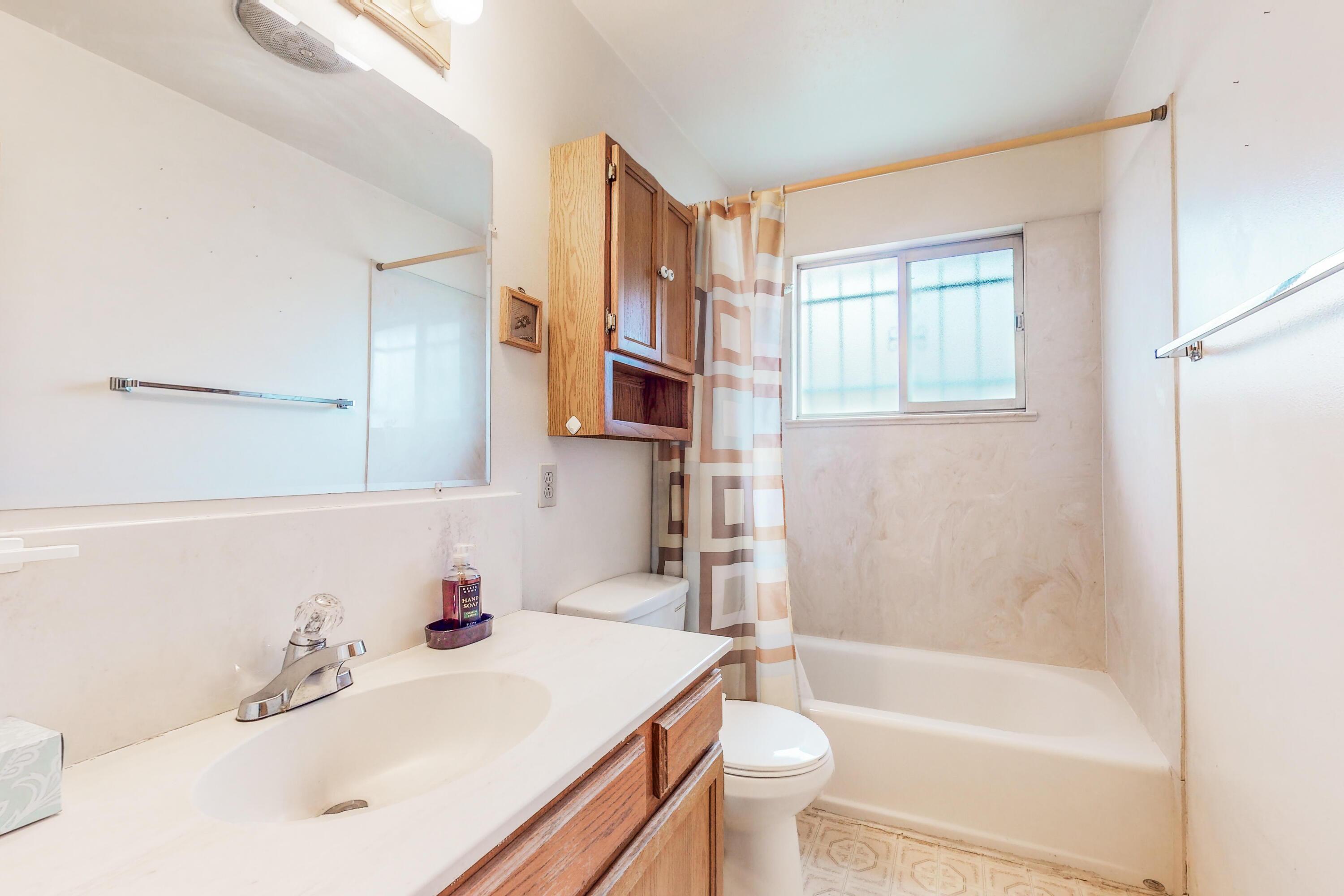 445 California Street SE