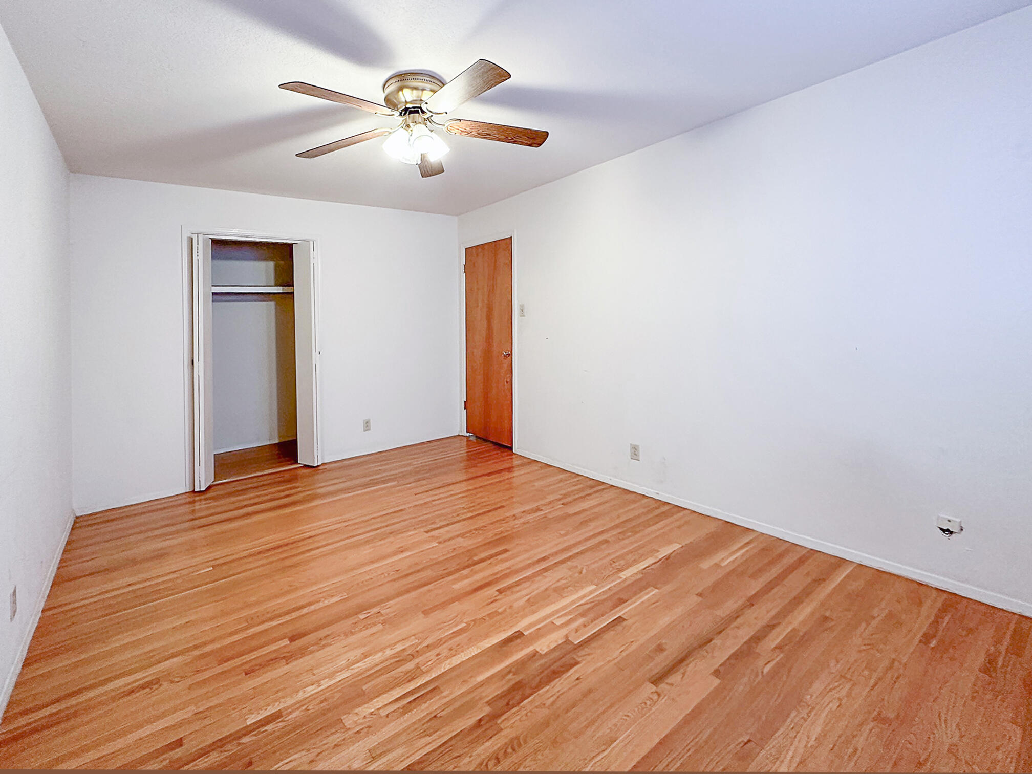 445 California Street SE