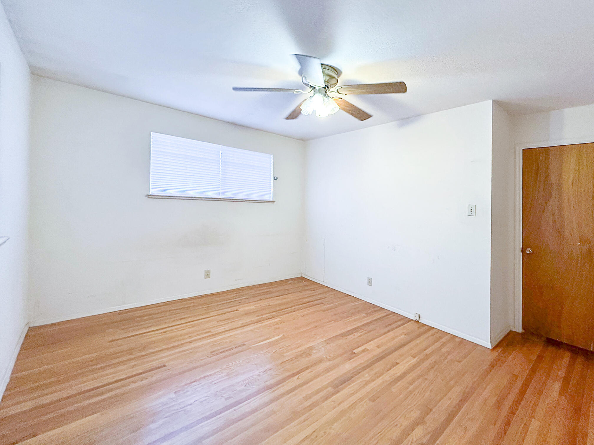 445 California Street SE