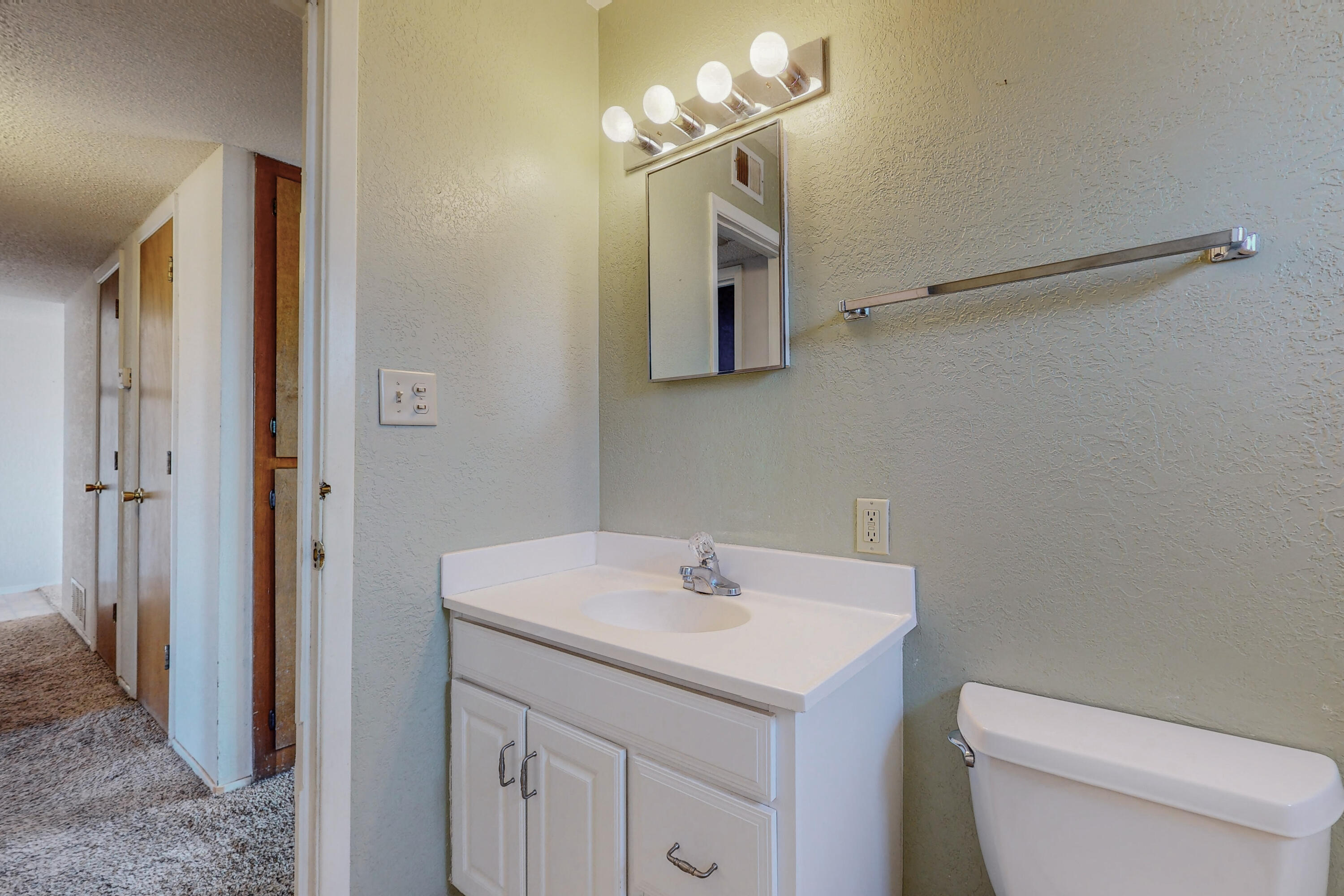 12308 Domingo Road NE