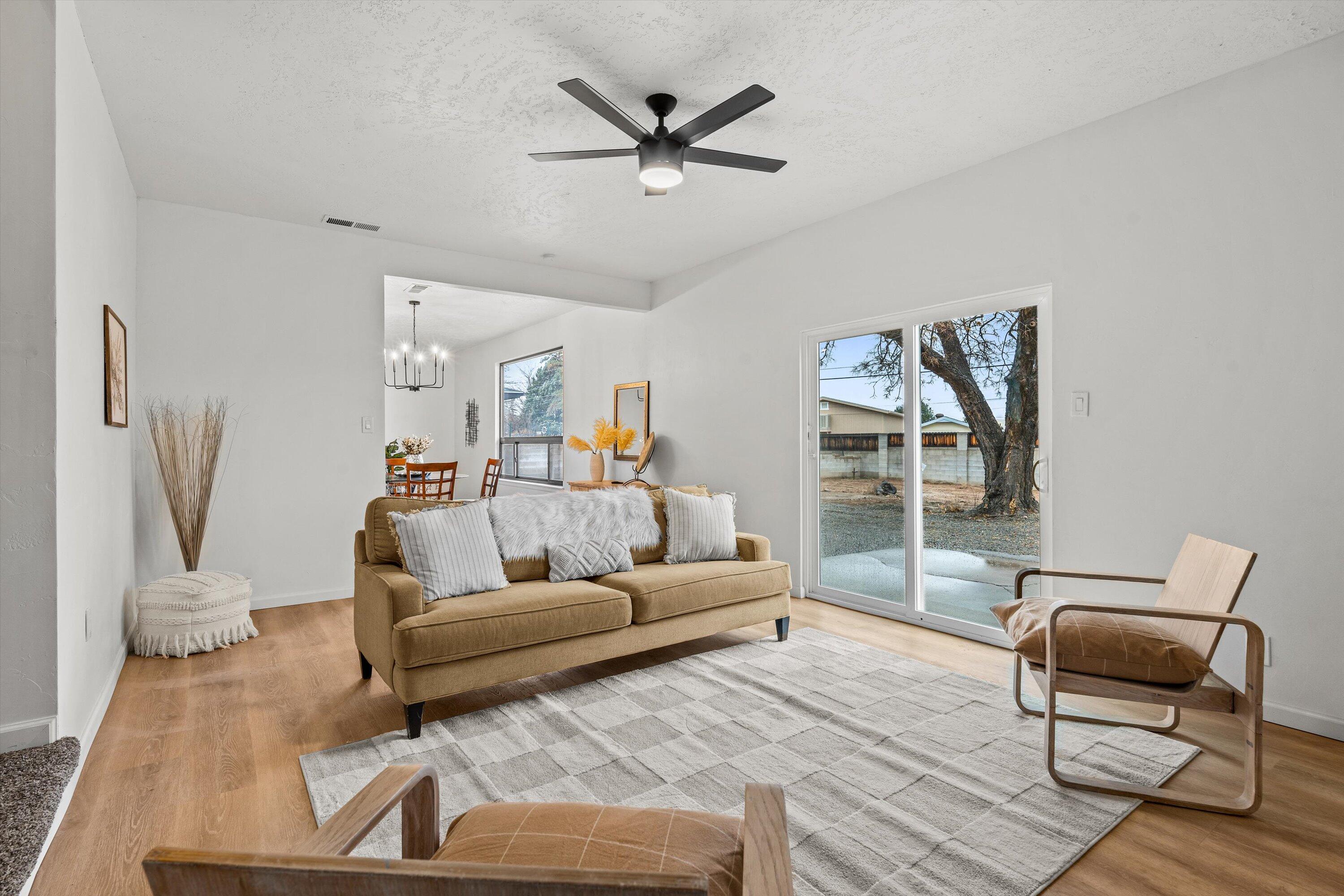 3717 General Bradley Street NE