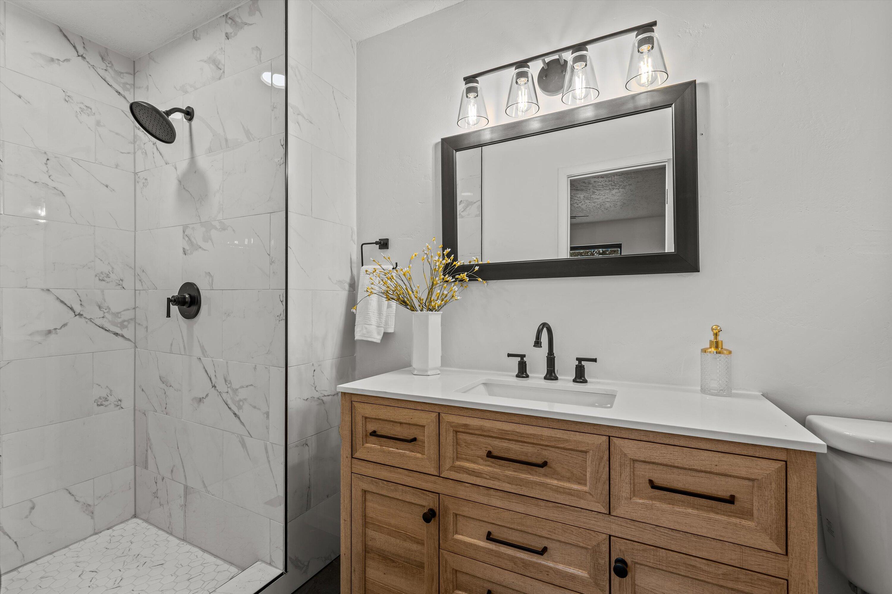 3717 General Bradley Street NE