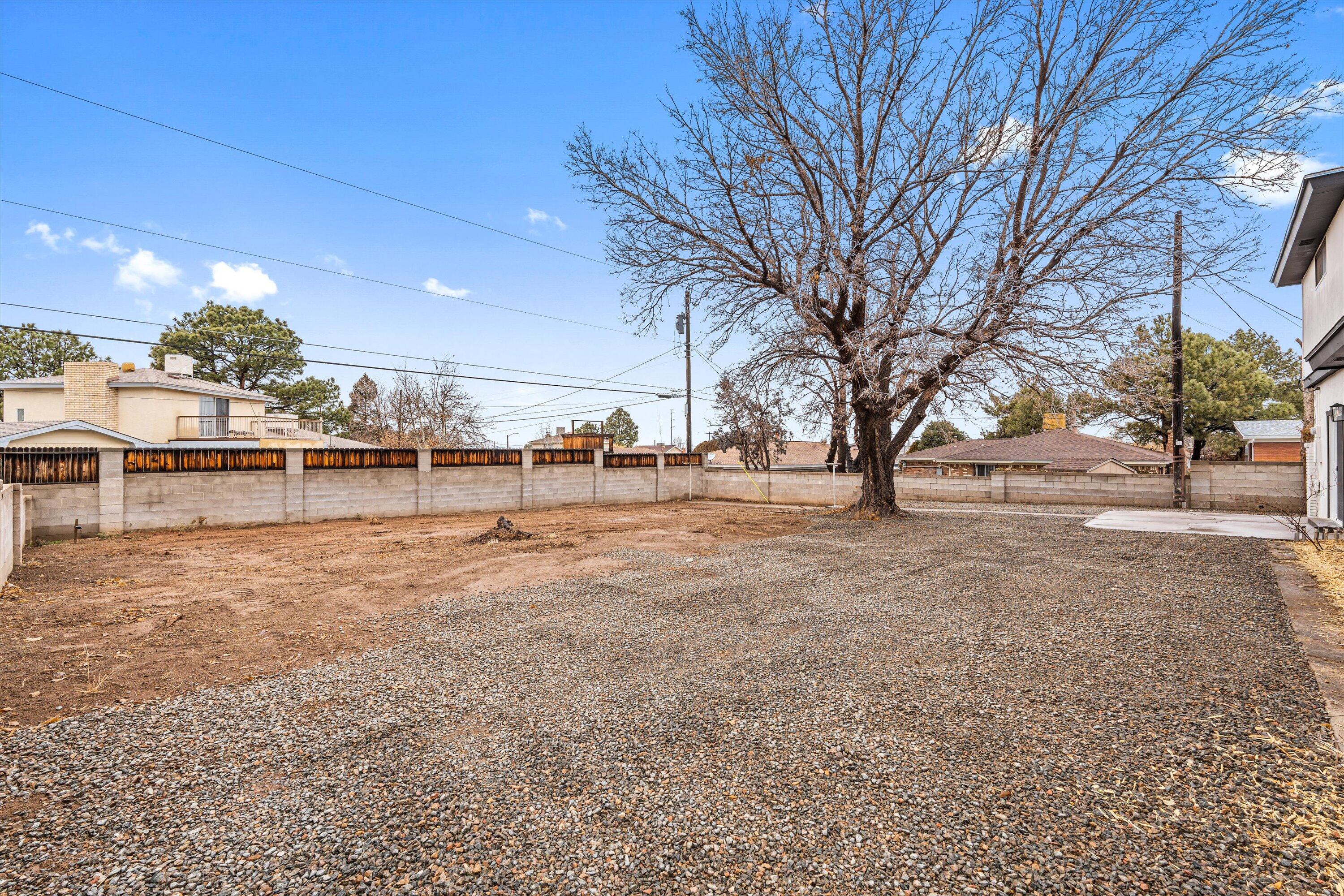 3717 General Bradley Street NE