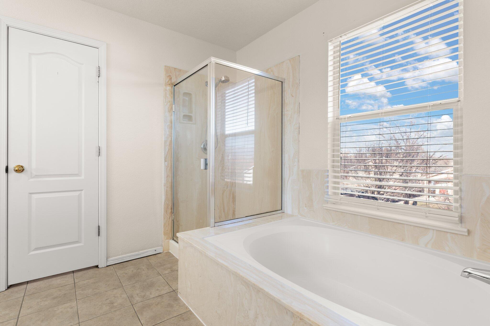 6819 La Rocca Road NW