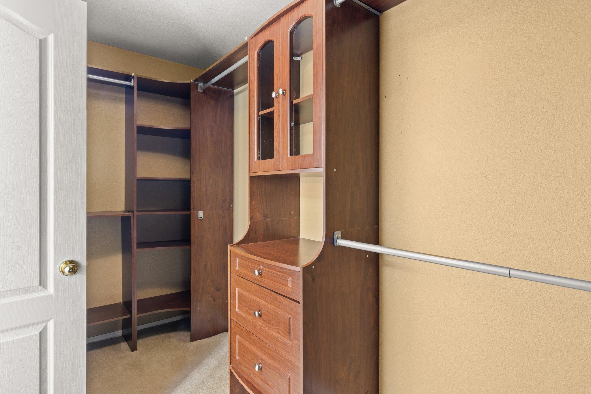 6819 La Rocca Road NW