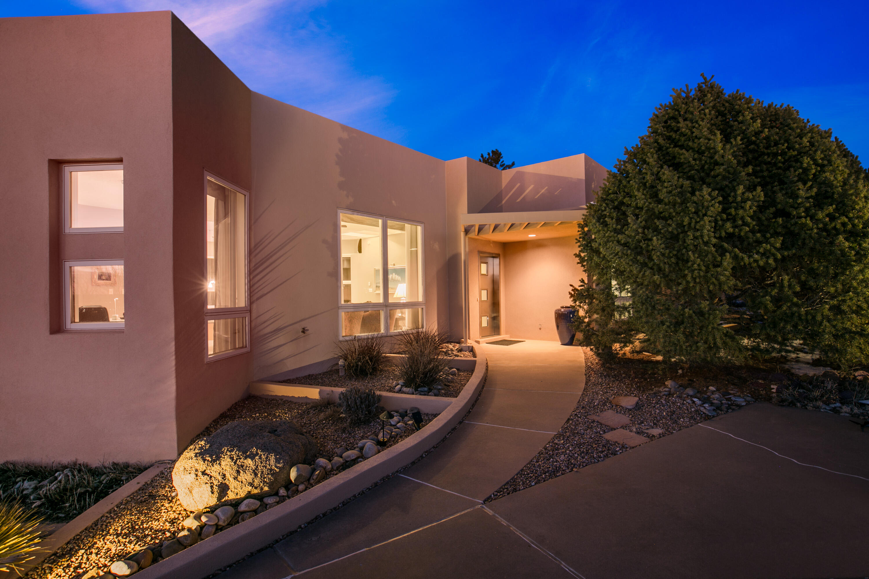 13711 Elena Gallegos Place NE