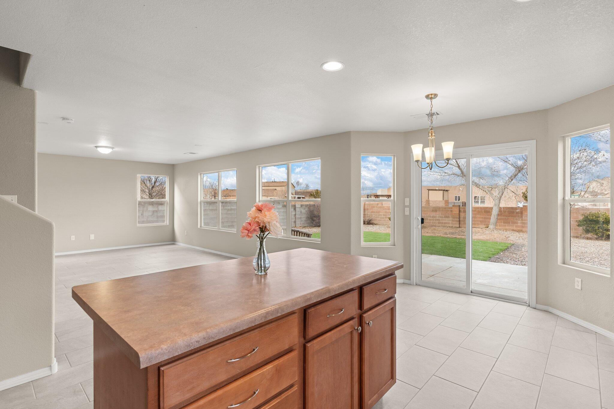 3333 Hunters Meadows Circle NE