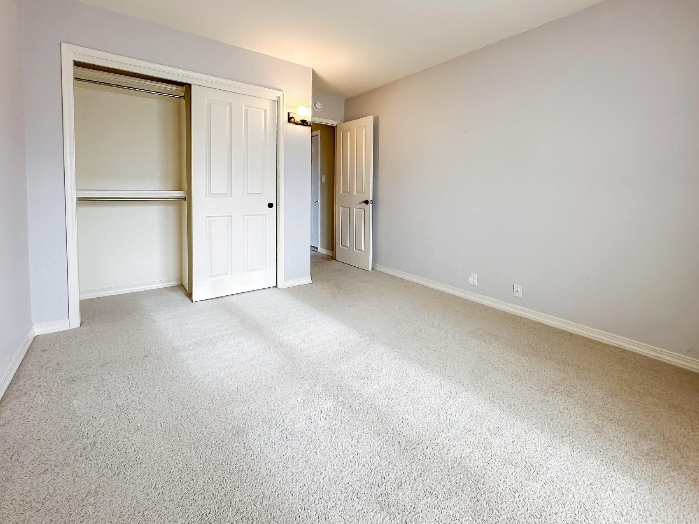 2412 High Point Court NE