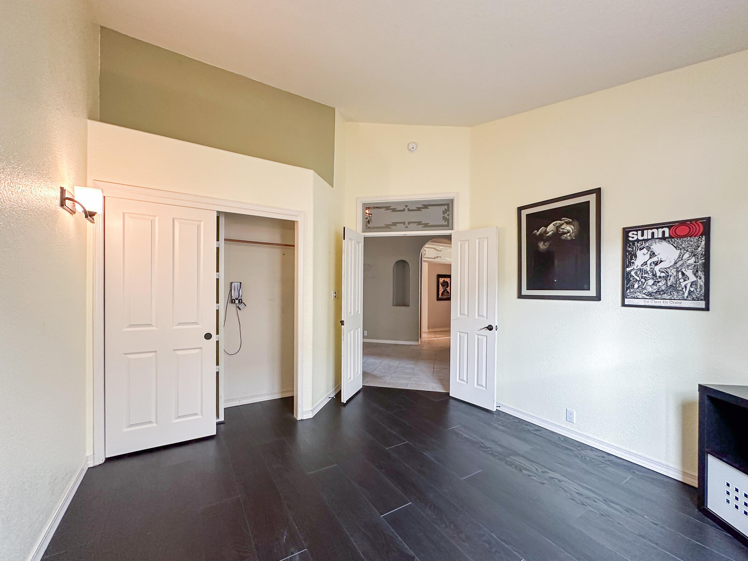 2412 High Point Court NE