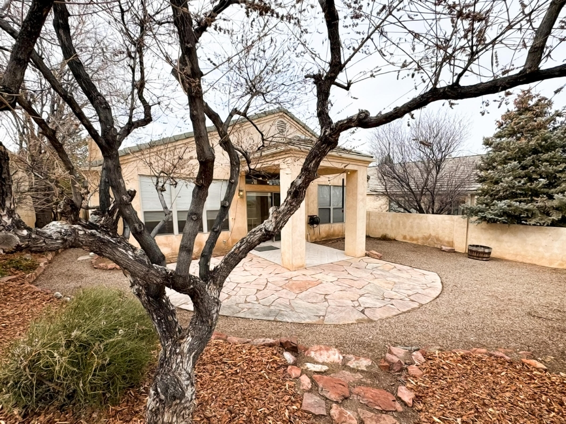 2412 High Point Court NE