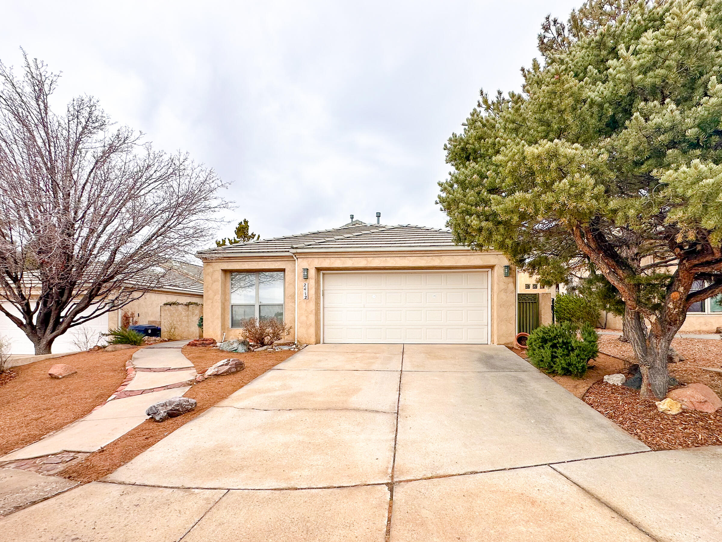 2412 High Point Court NE