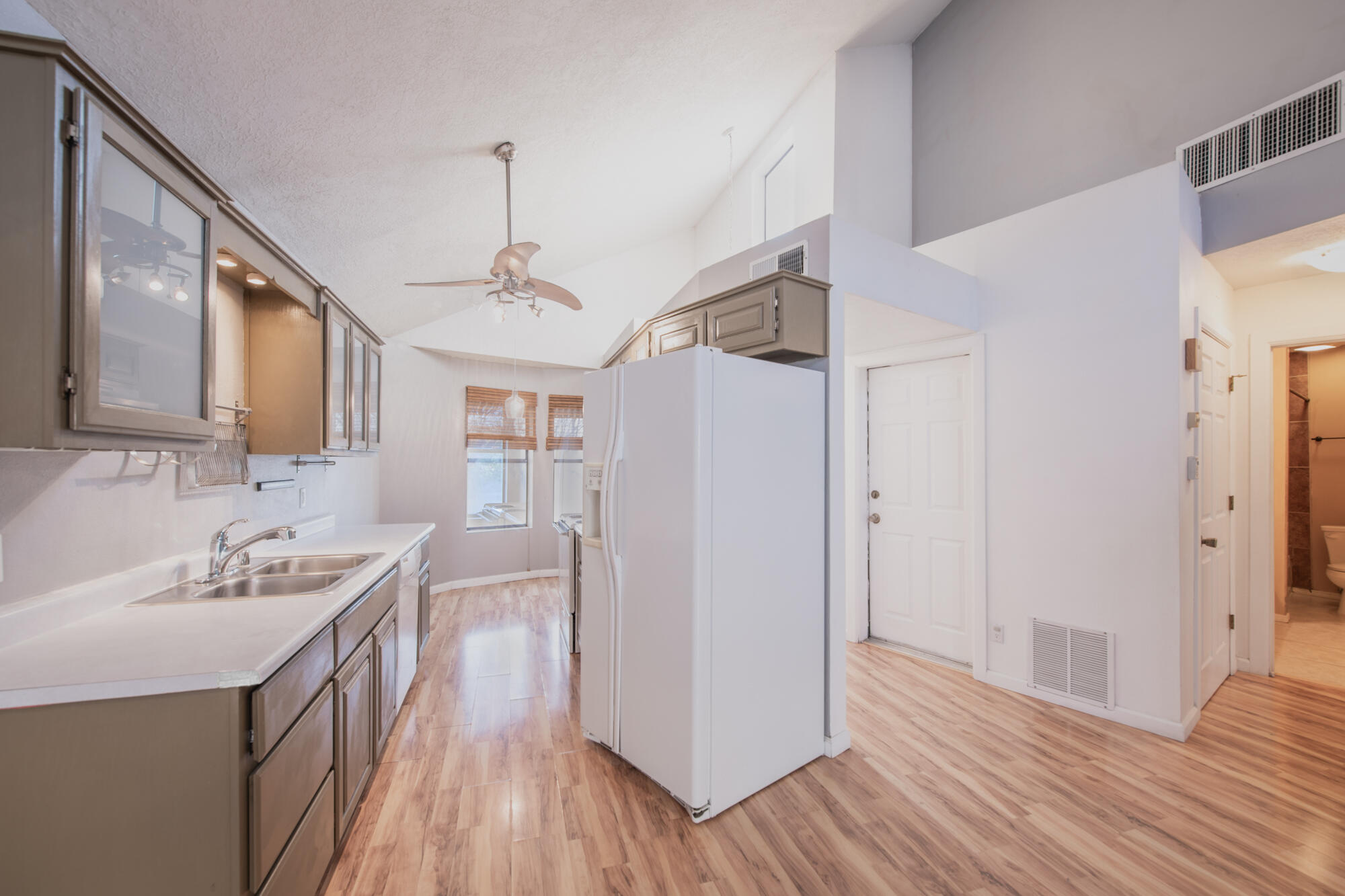 6305 Bent Tree Drive NW