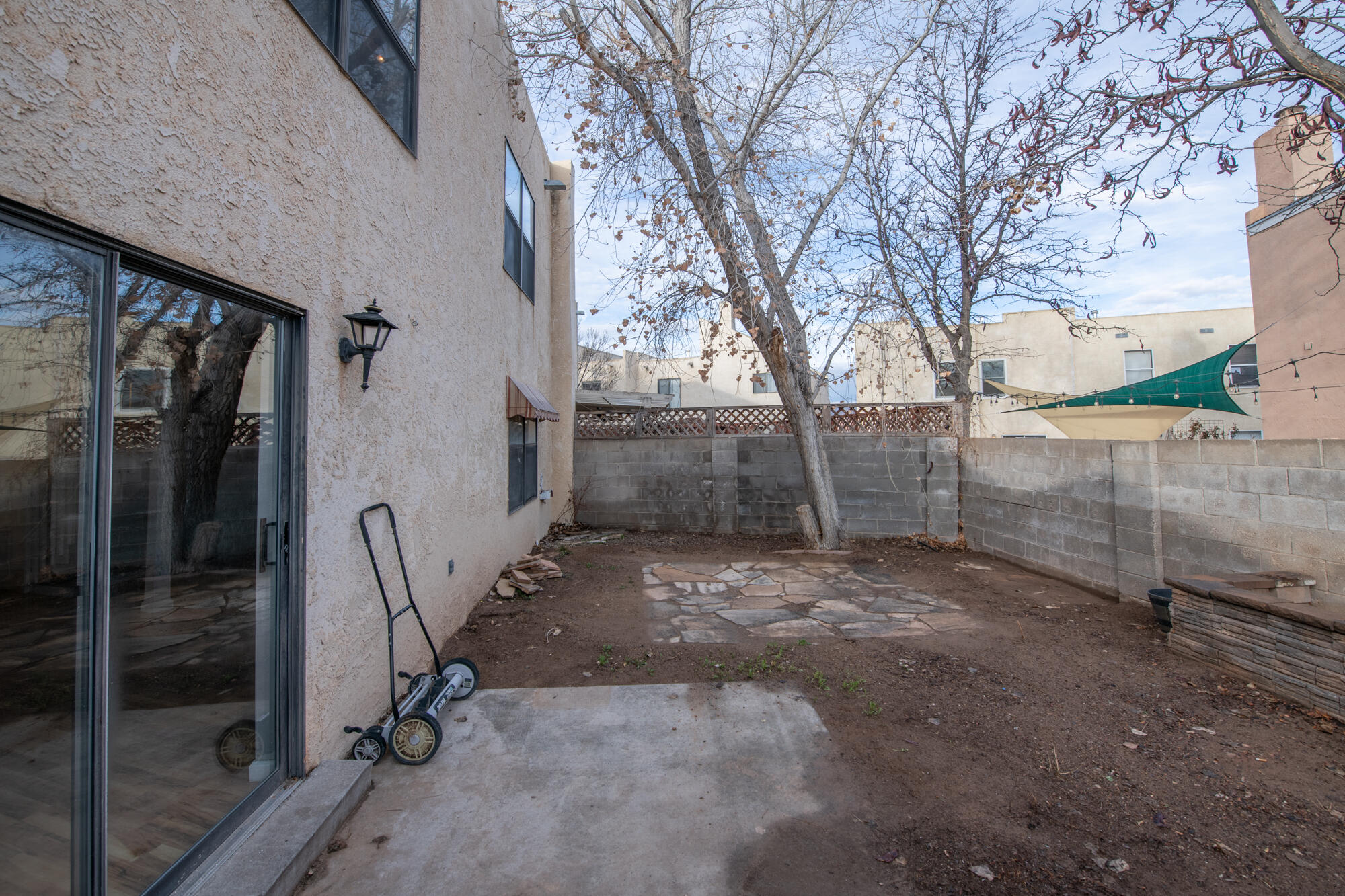 6305 Bent Tree Drive NW