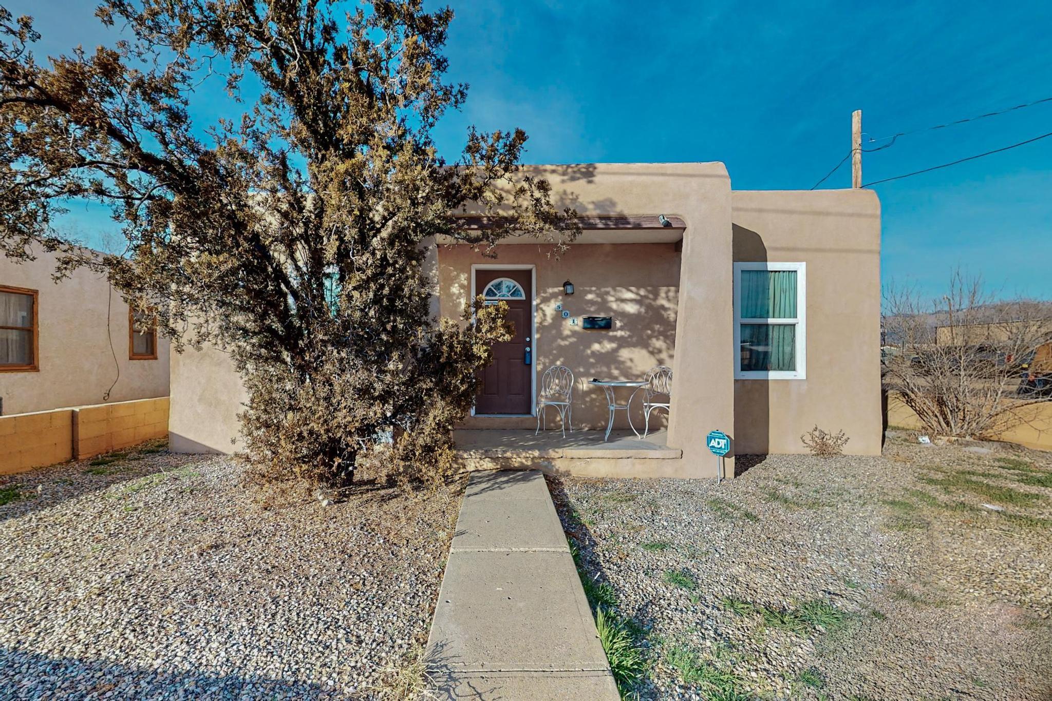 501 Candelaria Road NW