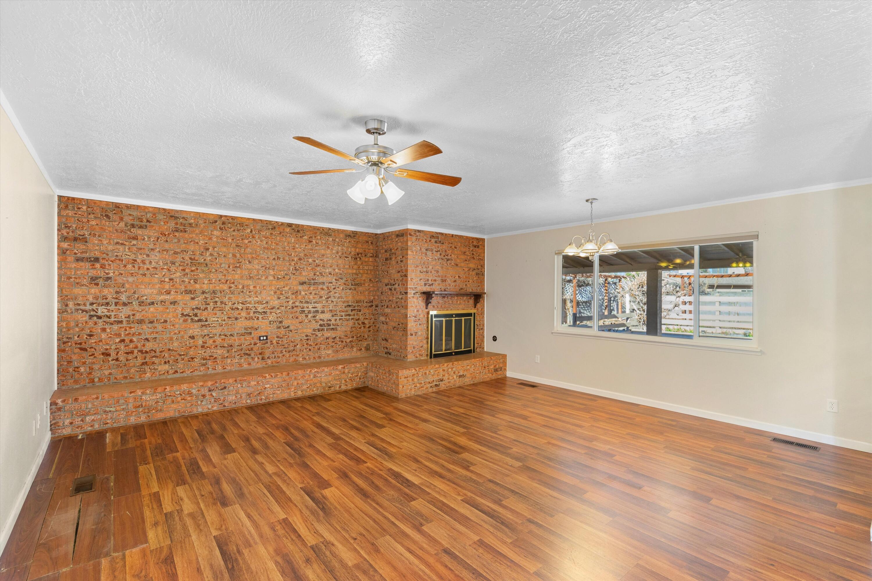 6209 Northland Avenue NE