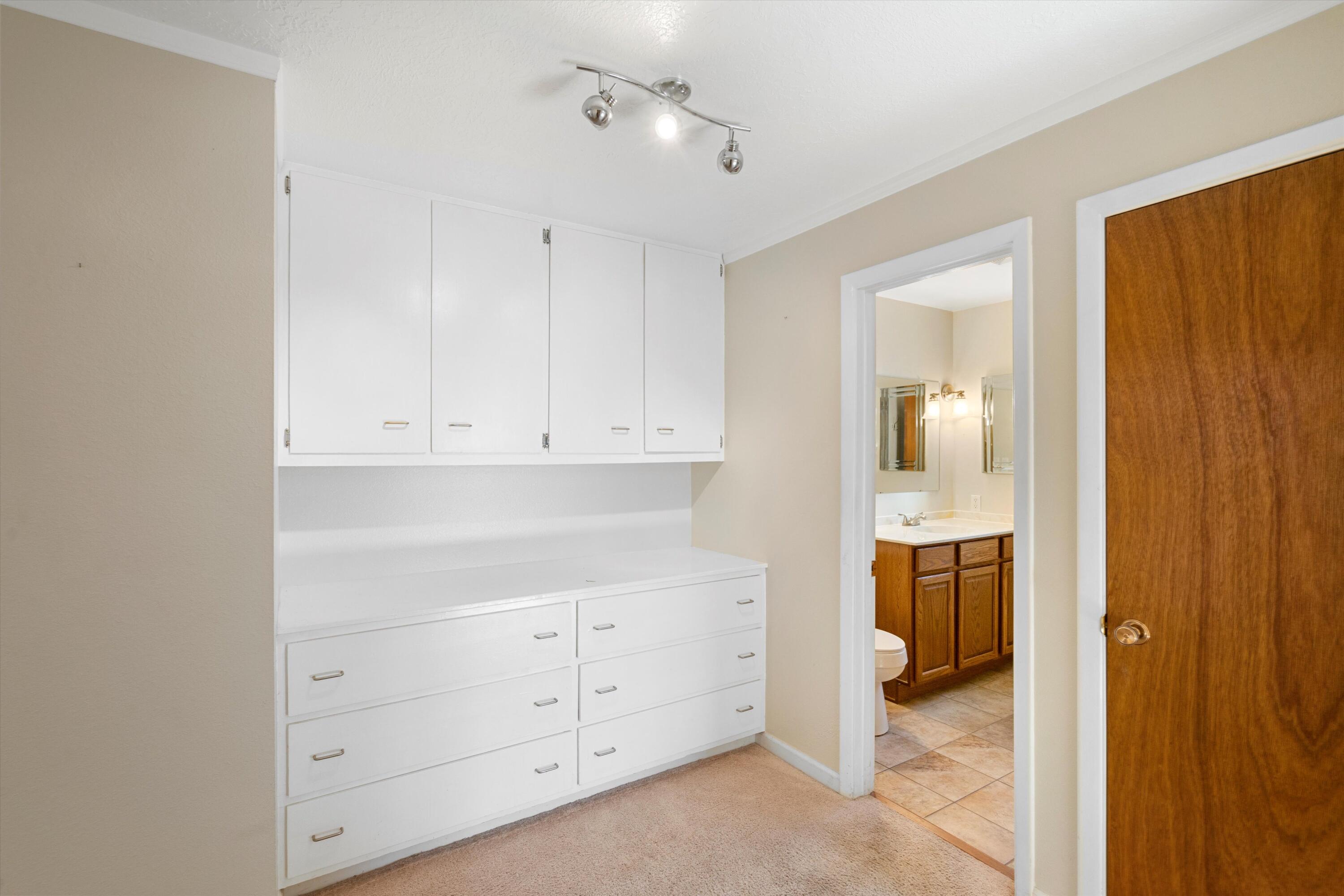 6209 Northland Avenue NE