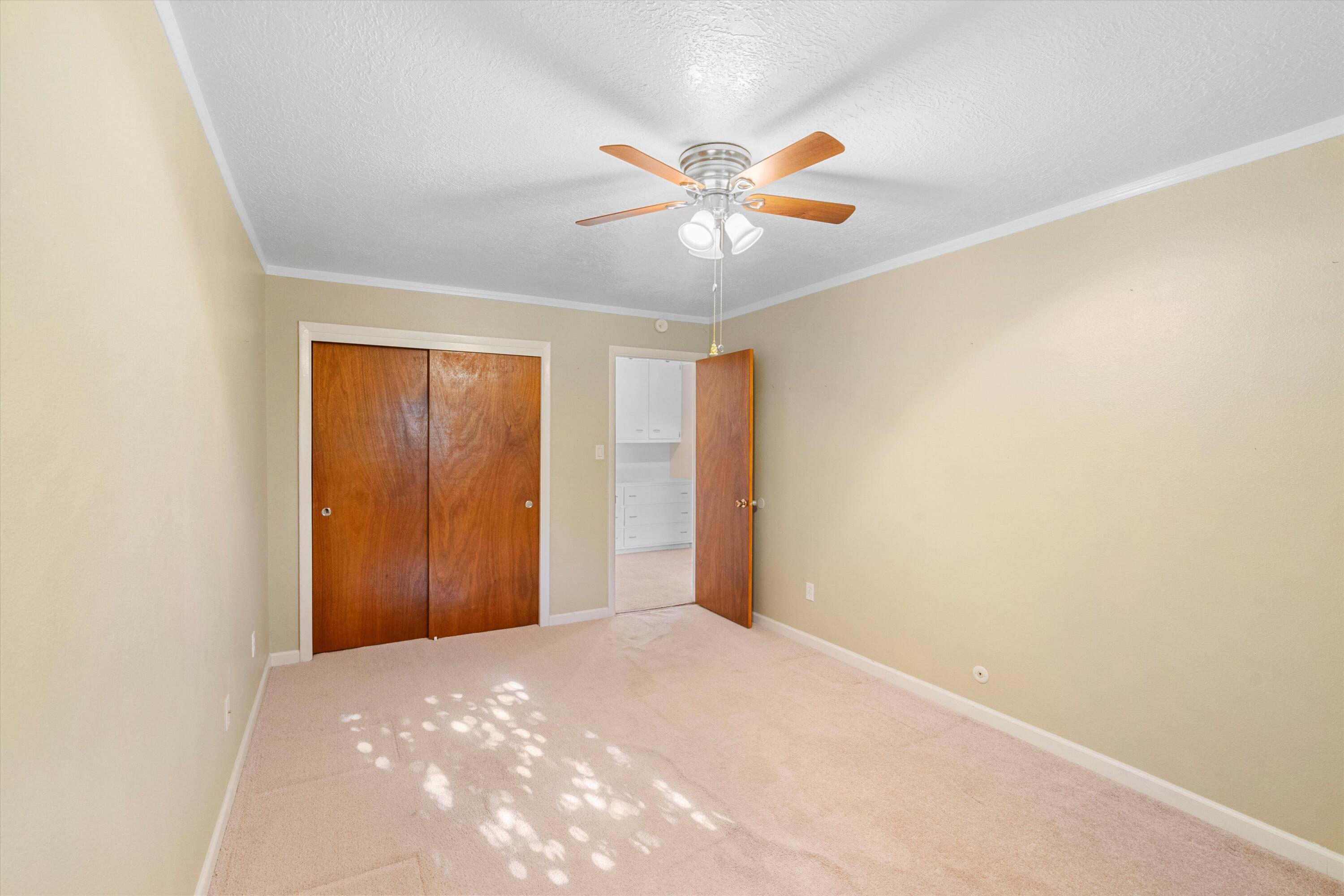 6209 Northland Avenue NE