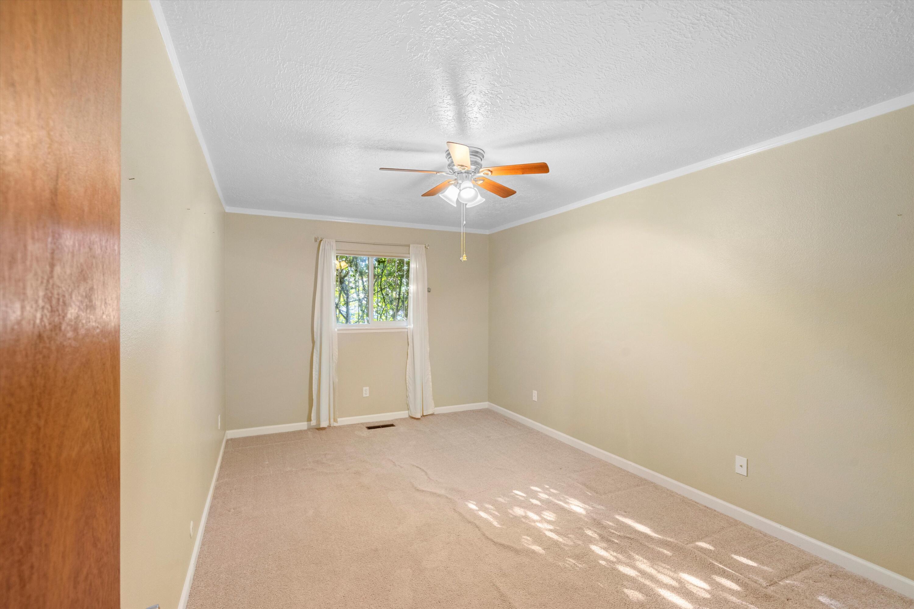 6209 Northland Avenue NE