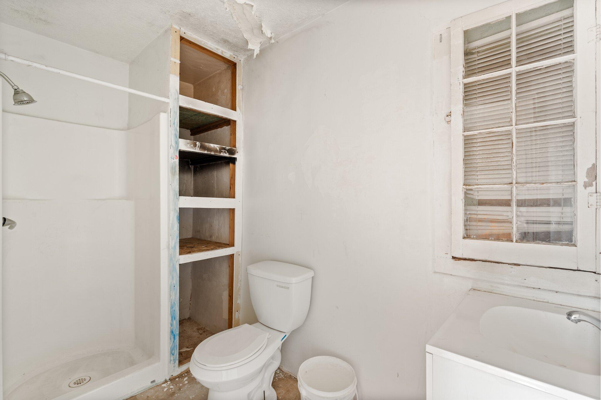 805 Bellamah Avenue NW