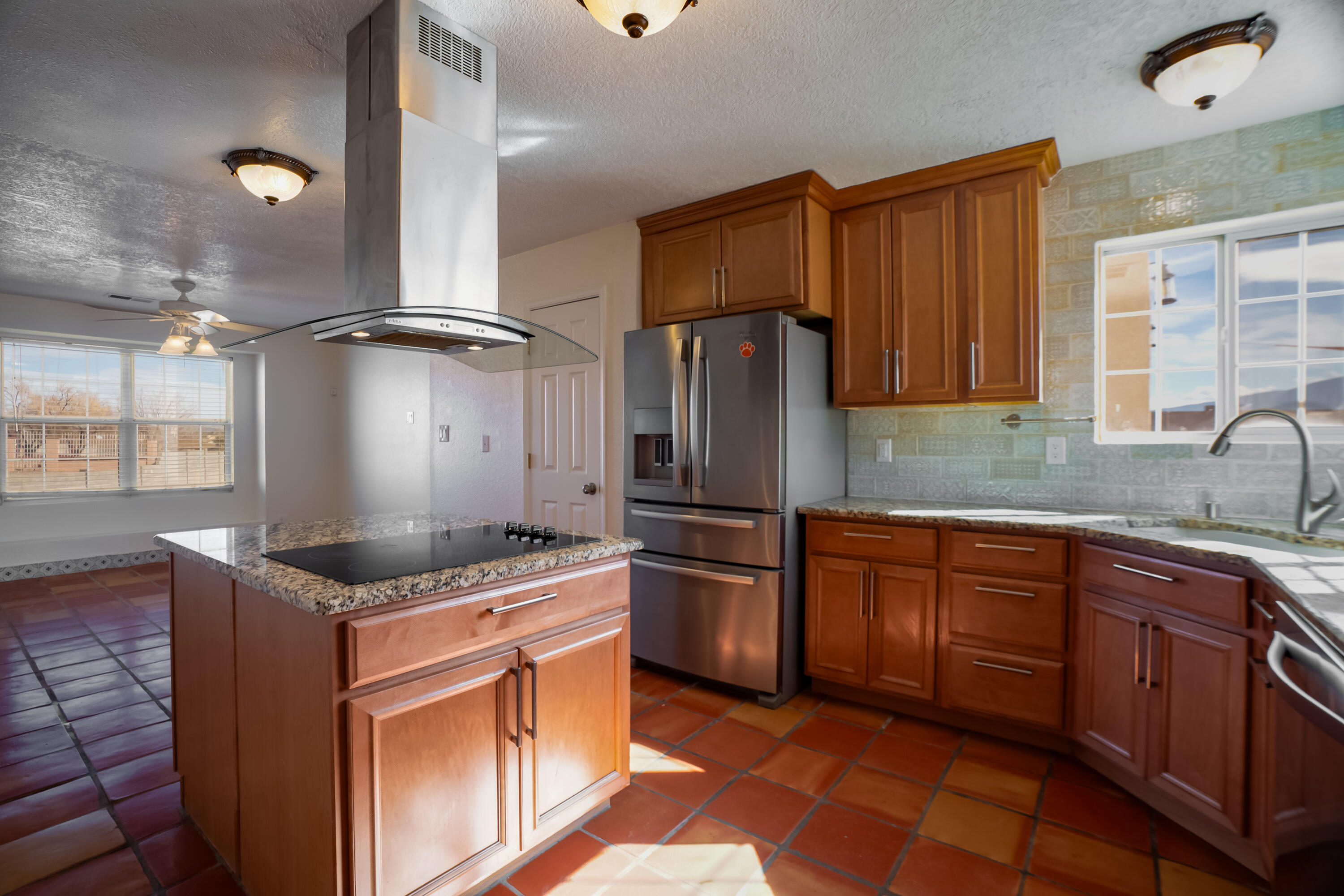 6940 Topeka Hills Drive NE