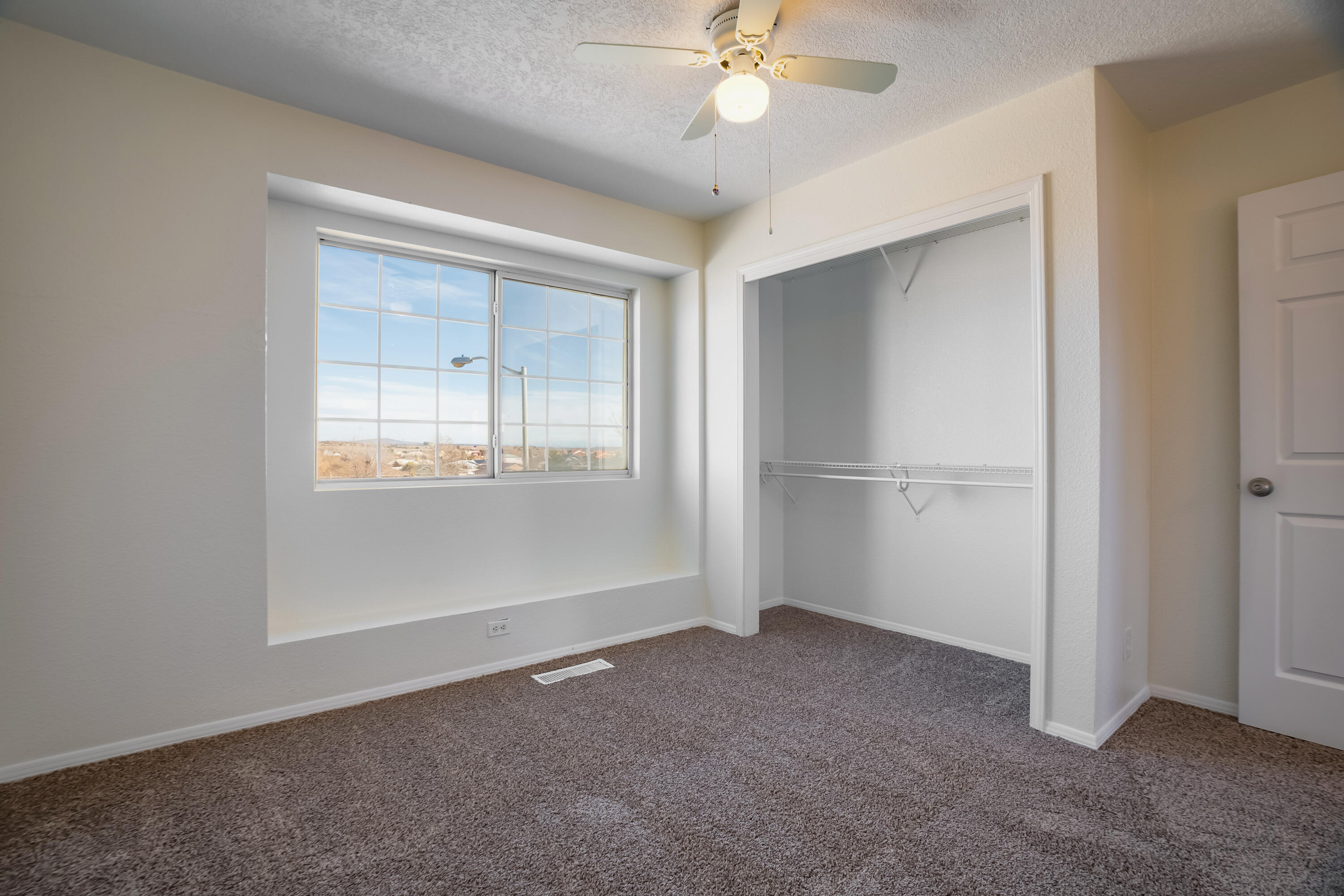 6940 Topeka Hills Drive NE