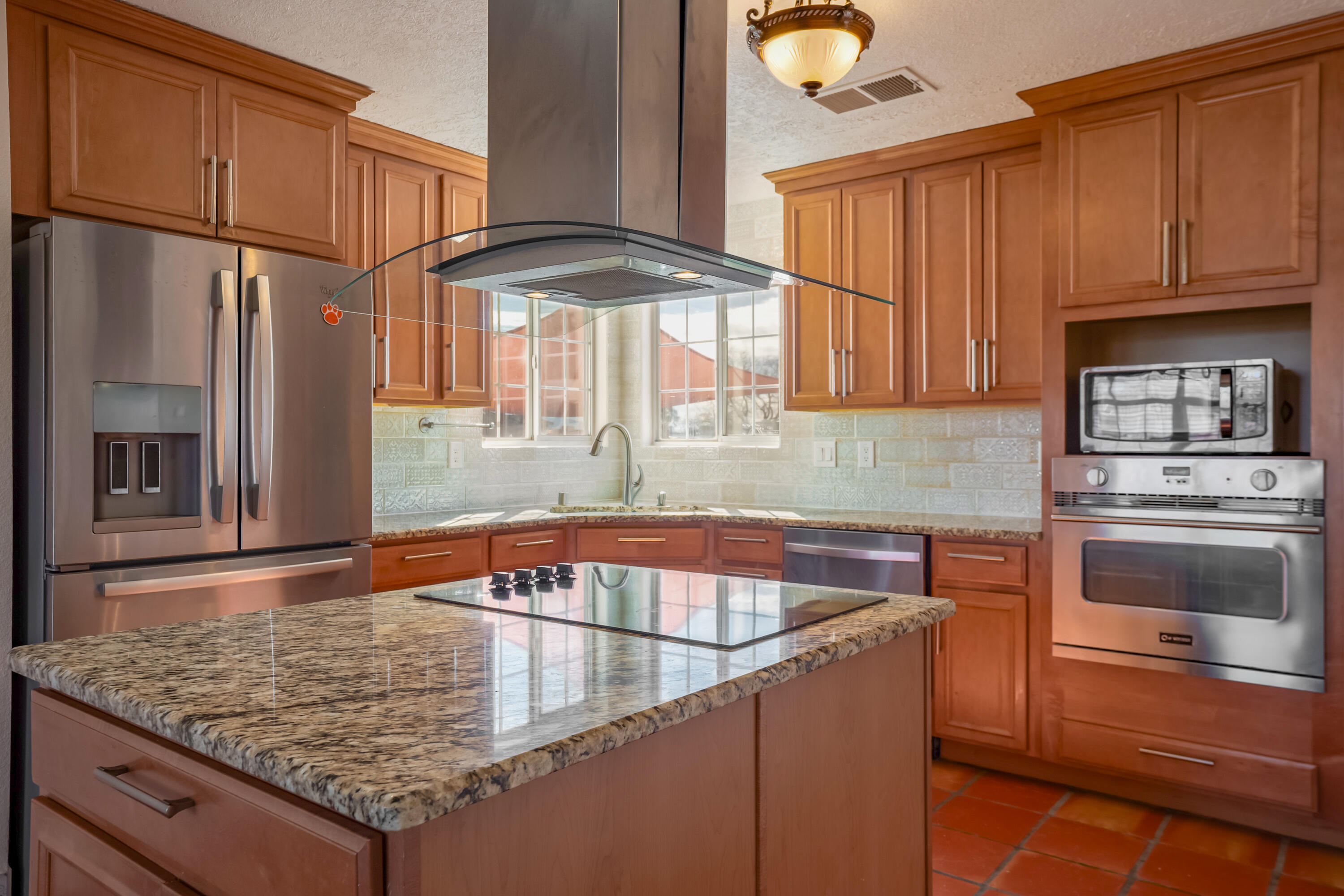 6940 Topeka Hills Drive NE