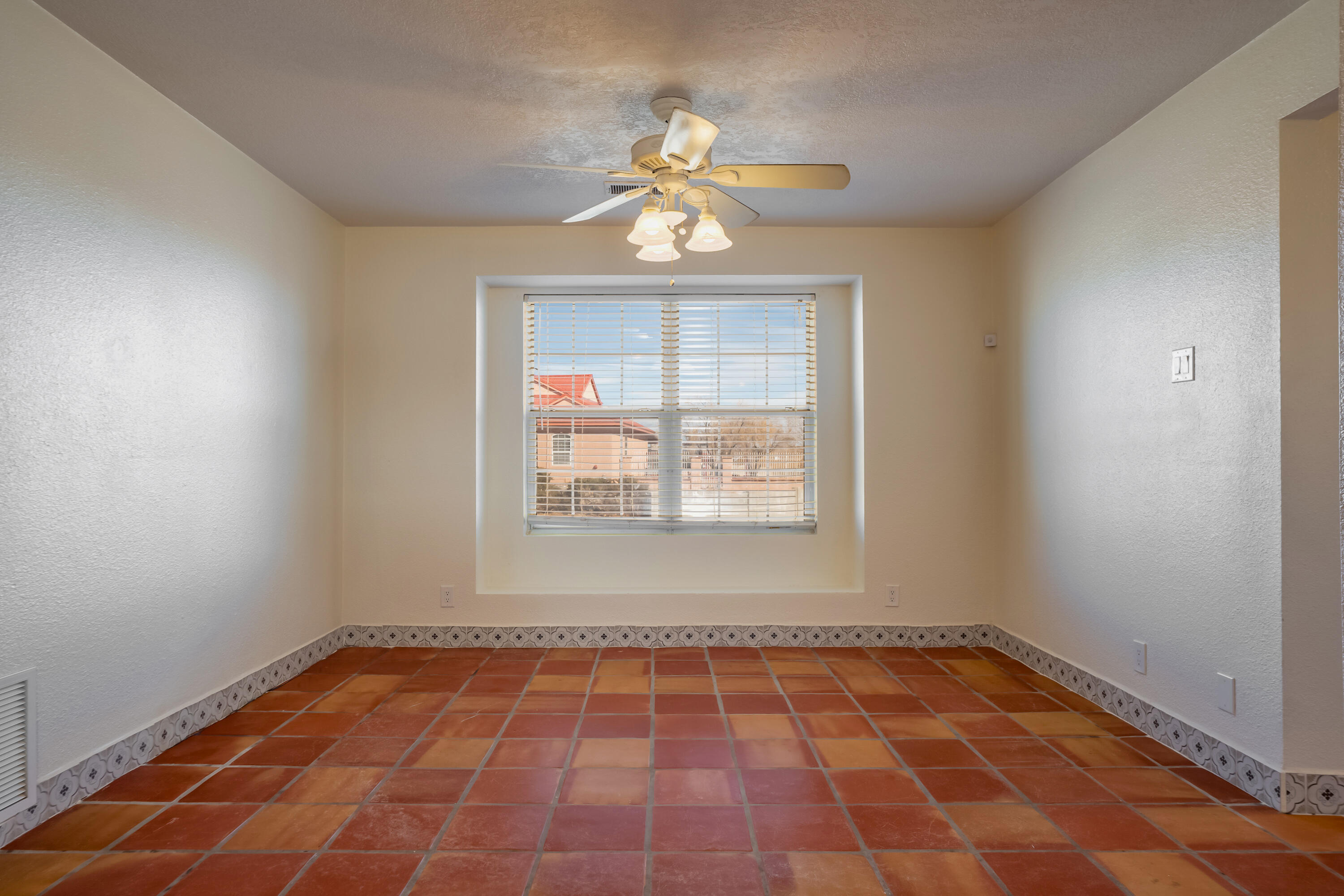 6940 Topeka Hills Drive NE